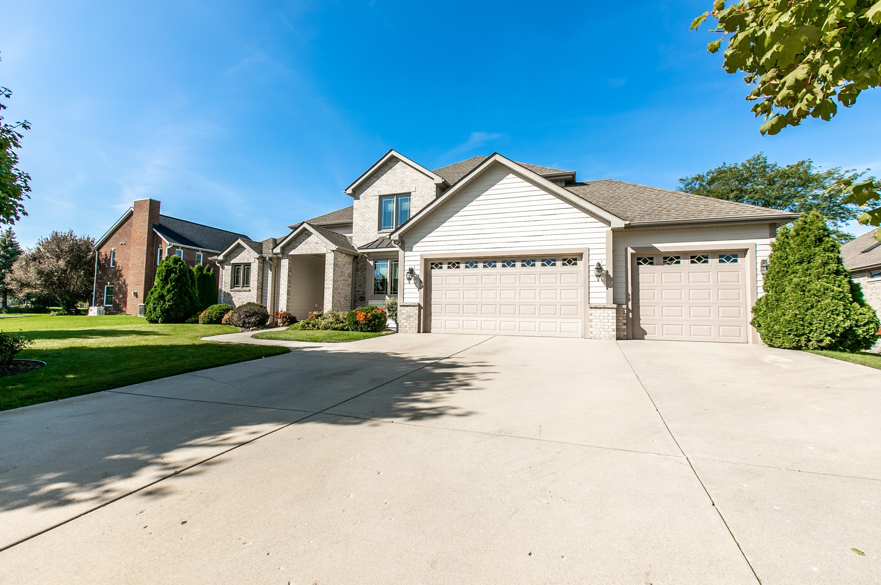 8668 47th Ave, Kenosha, WI 53142