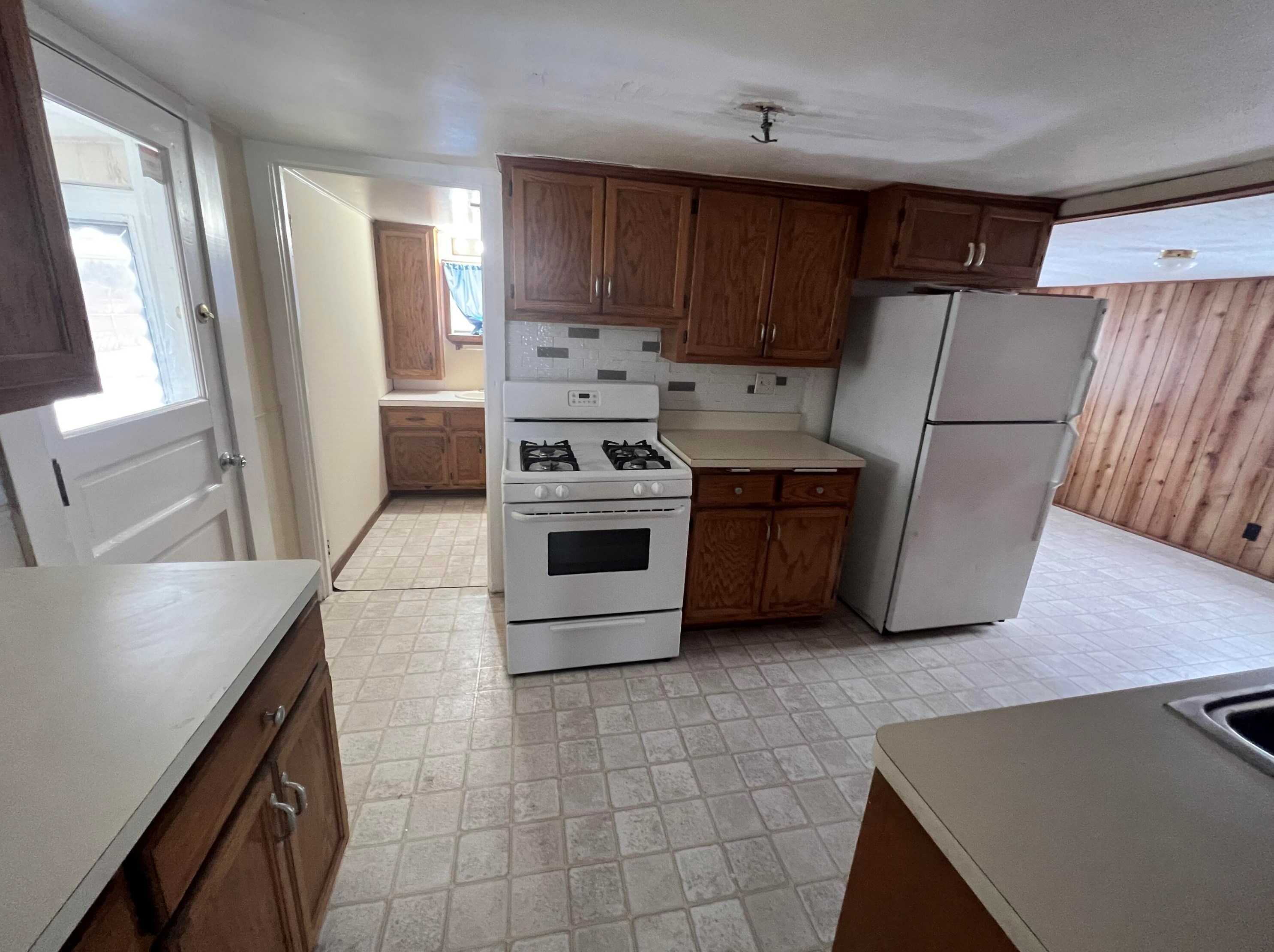 1641 Ellis Ave, Racine WI  53402-2748 exterior