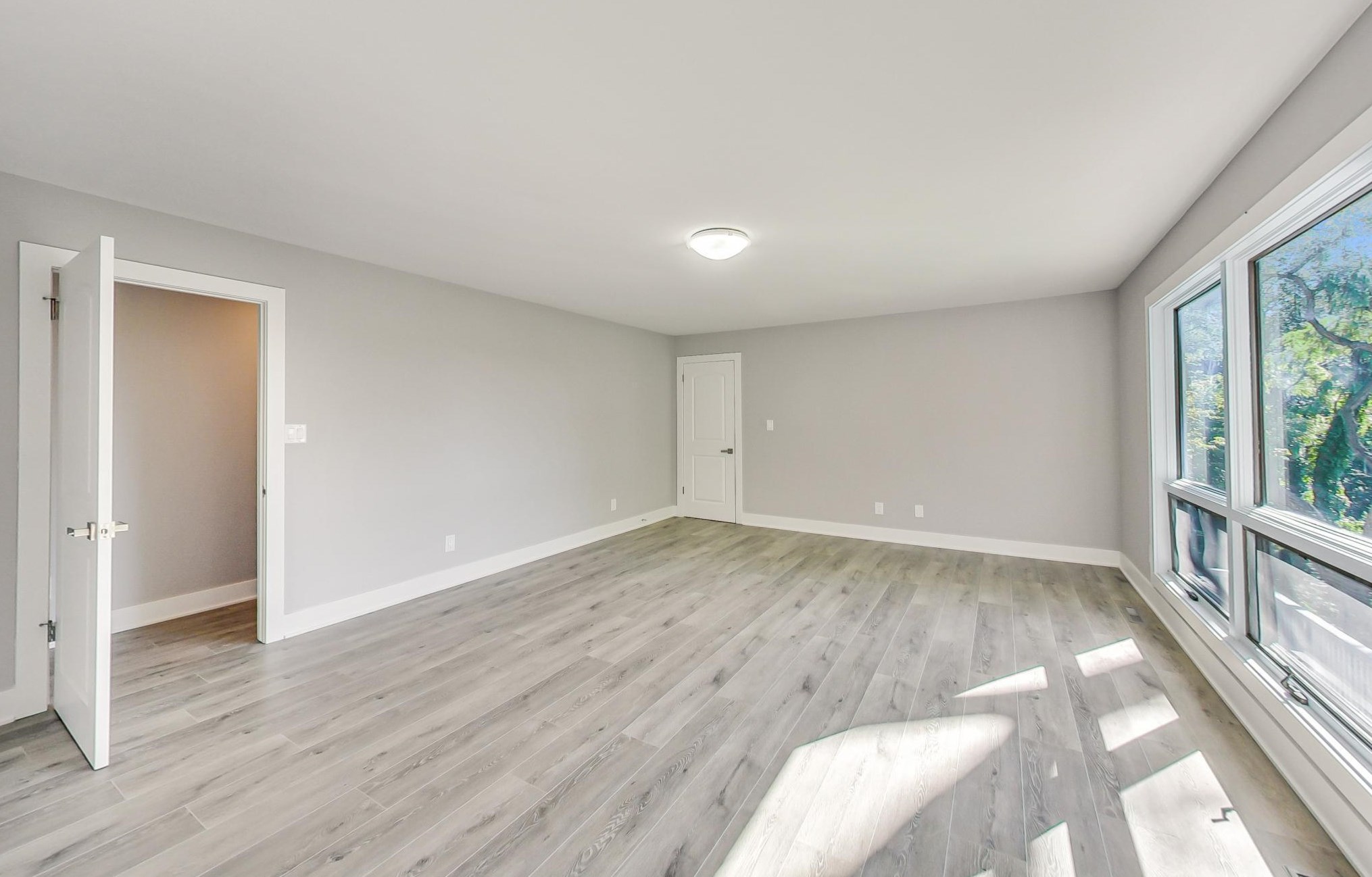 33601 Contour Dr, Lyons WI  53105-9214 exterior