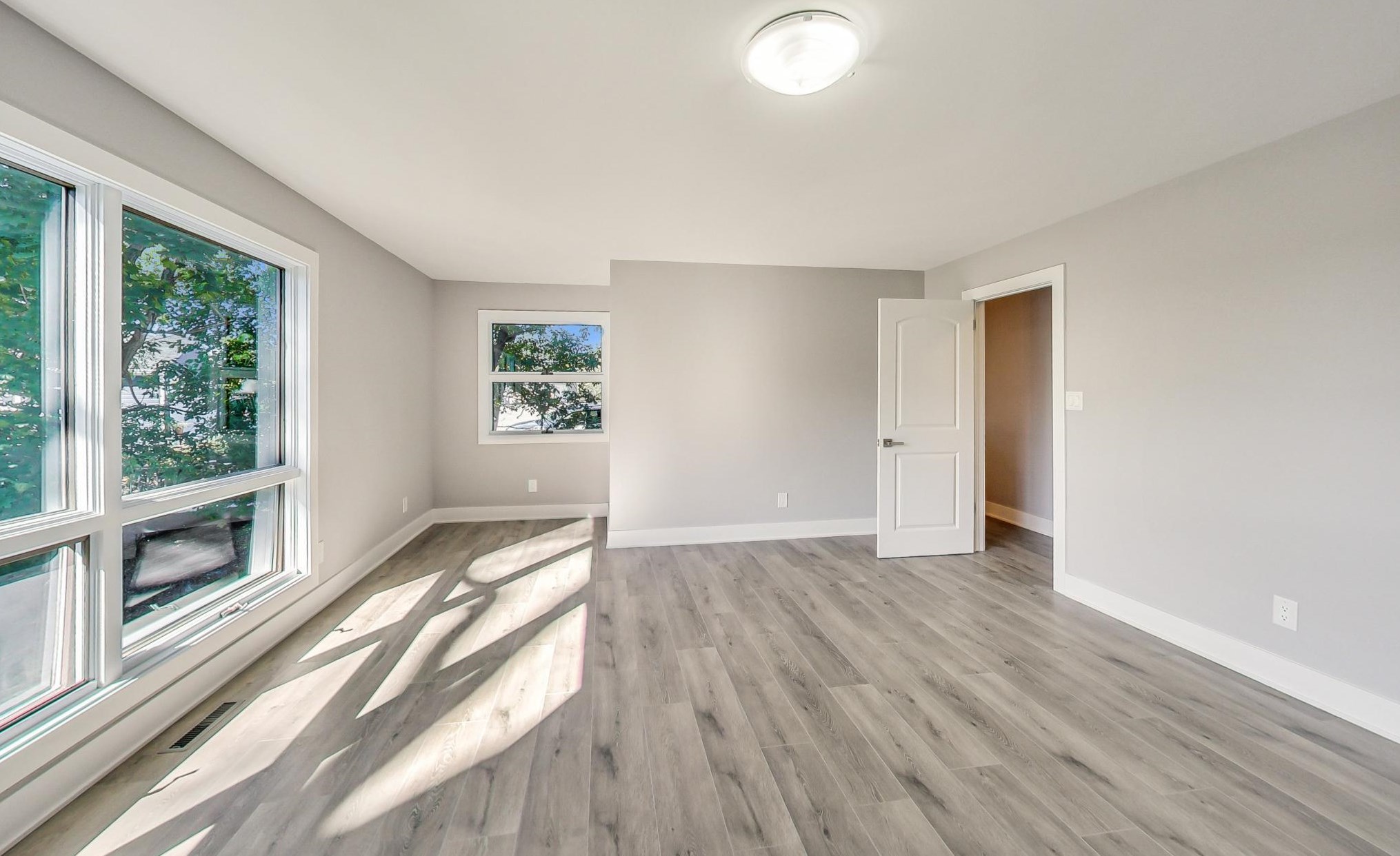 33601 Contour Dr, Lyons WI  53105-9214 exterior