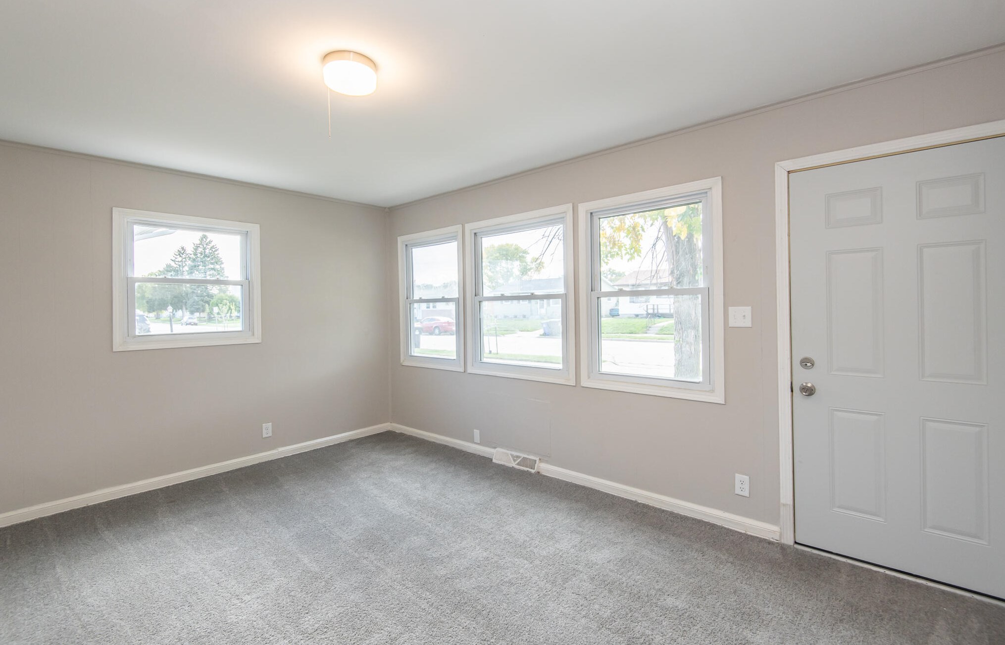 1845 Shoop St, Racine WI  53404-2340 exterior