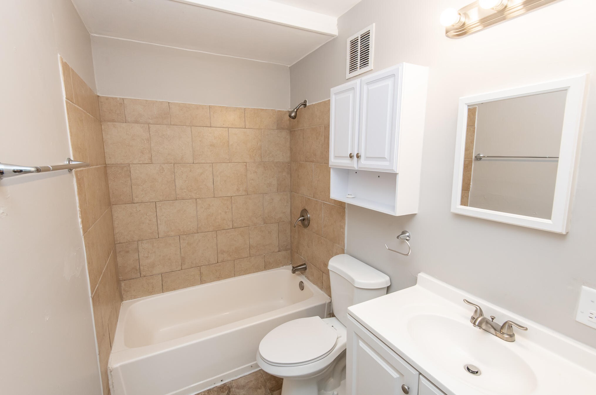 1845 Shoop St, Racine WI  53404-2340 exterior