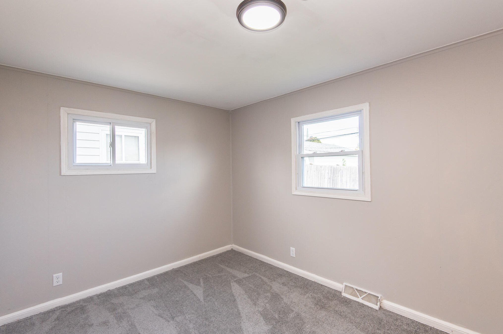1845 Shoop St, Racine WI  53404-2340 exterior