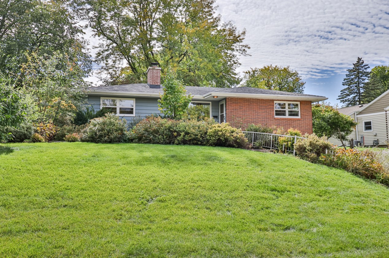 4413 Boulder Ter, Madison, WI 53711-2821