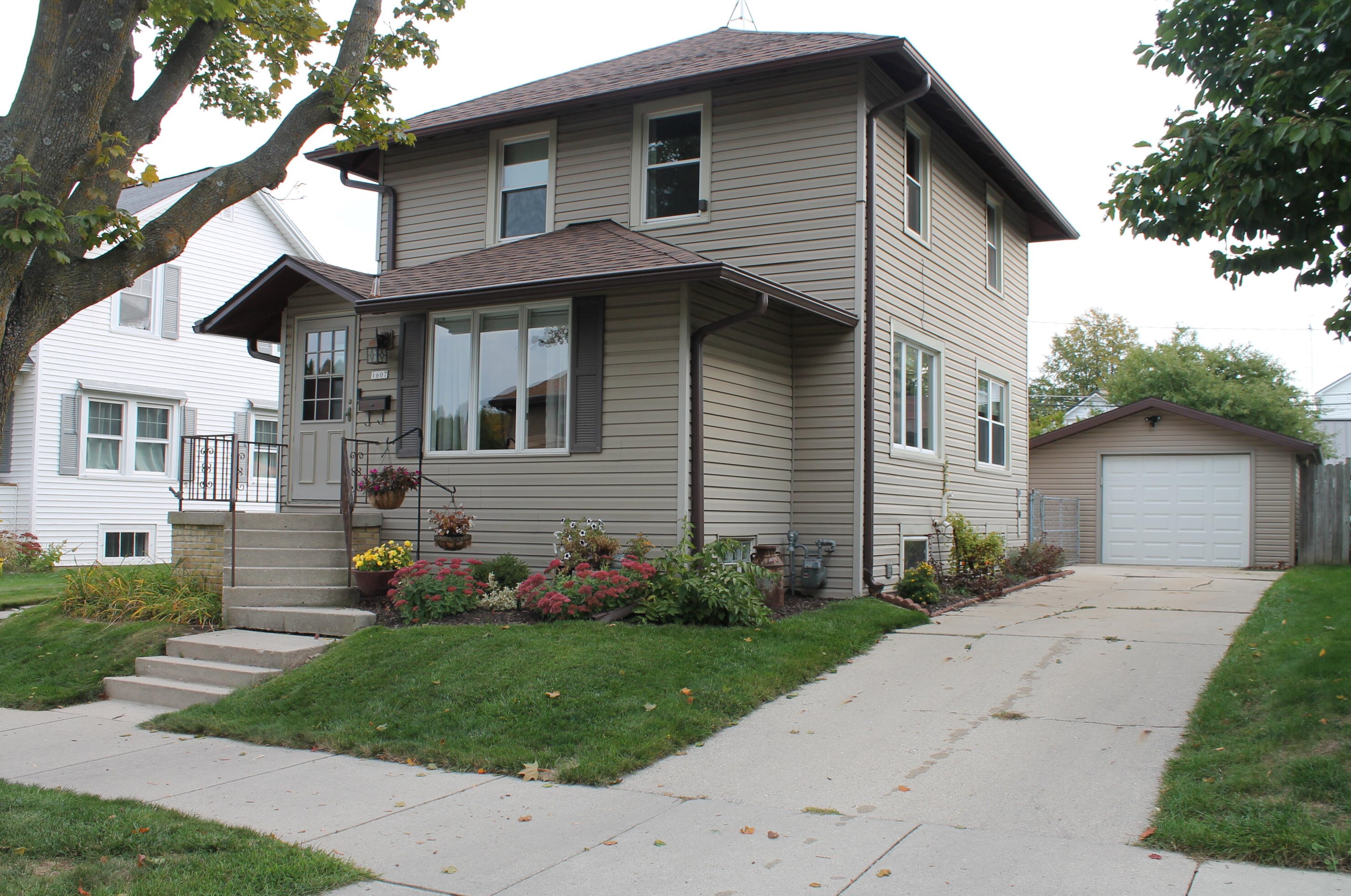 1607 20th St, Sheboygan, WI 53081-5149