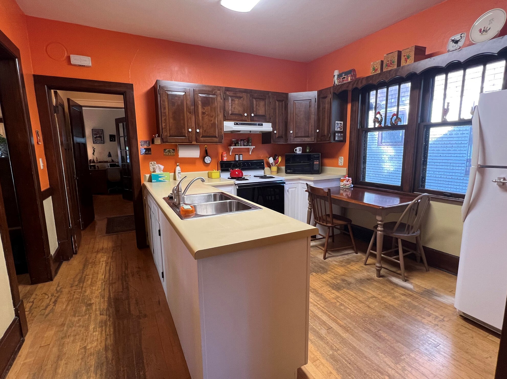 2003 9th St, Sheboygan, WI 53081-2613