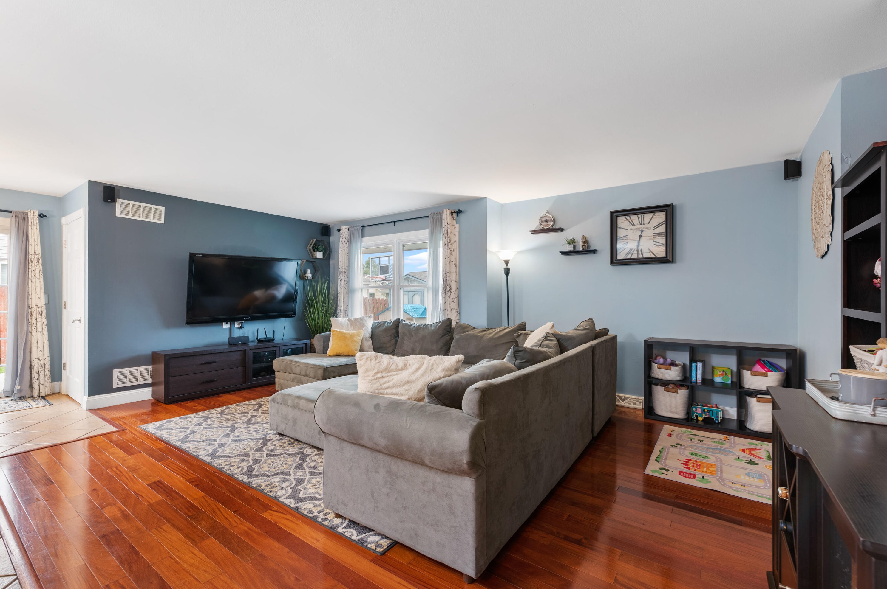10430 Shepard Ave, Oak Creek, WI 53154-7900