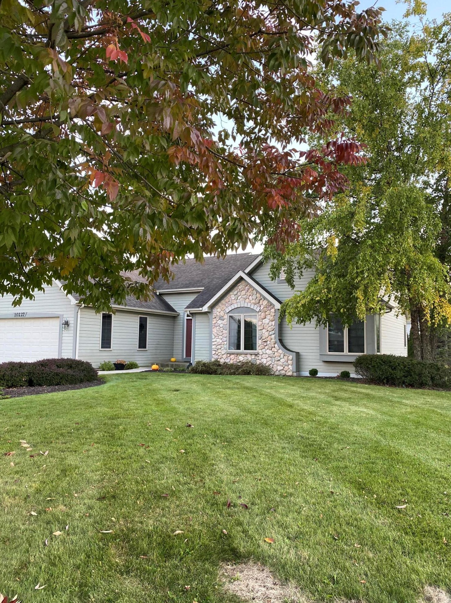 10227 82nd St, Kenosha, WI 53158