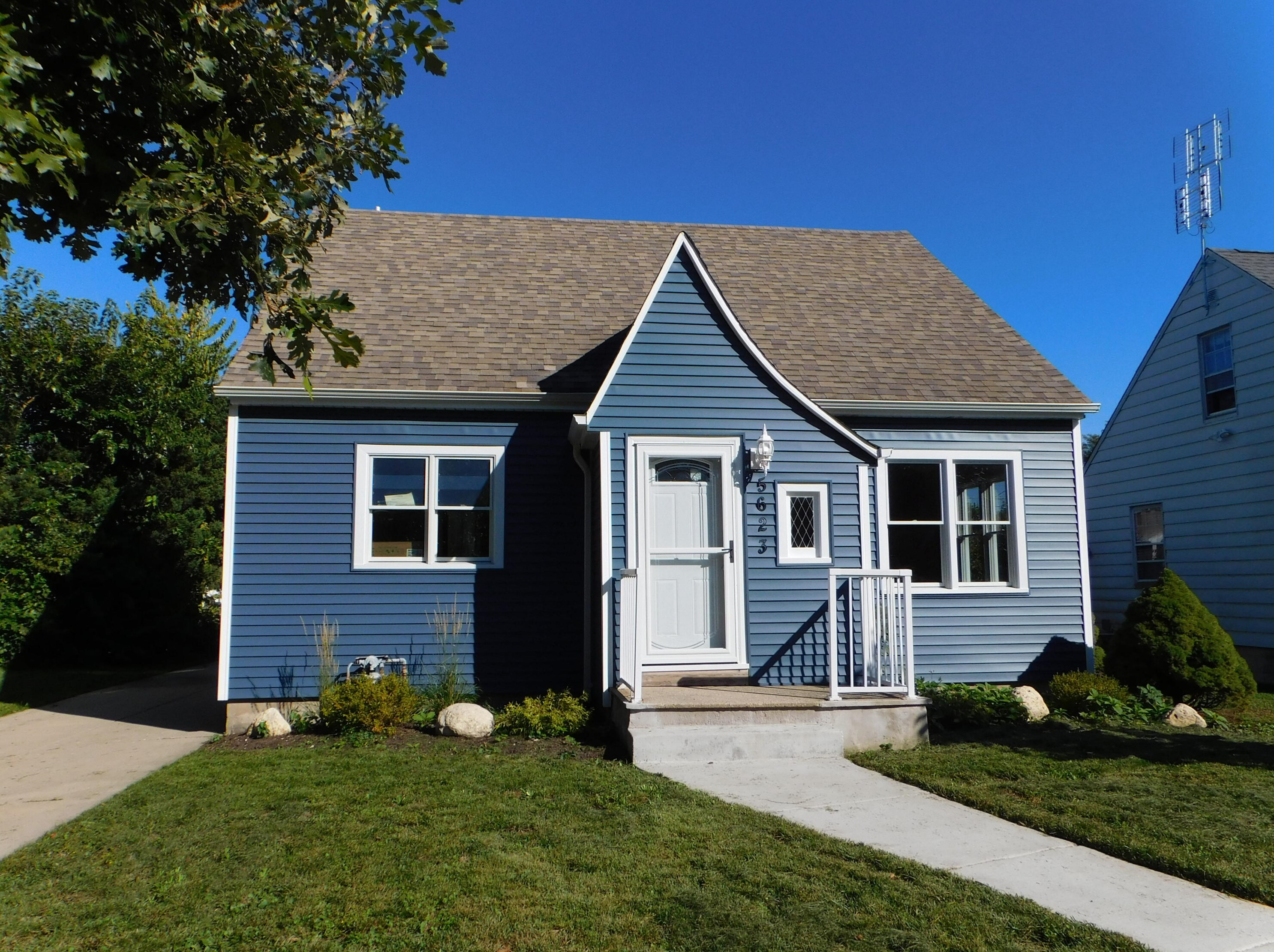 5623 35th Ave, Kenosha, WI 53144