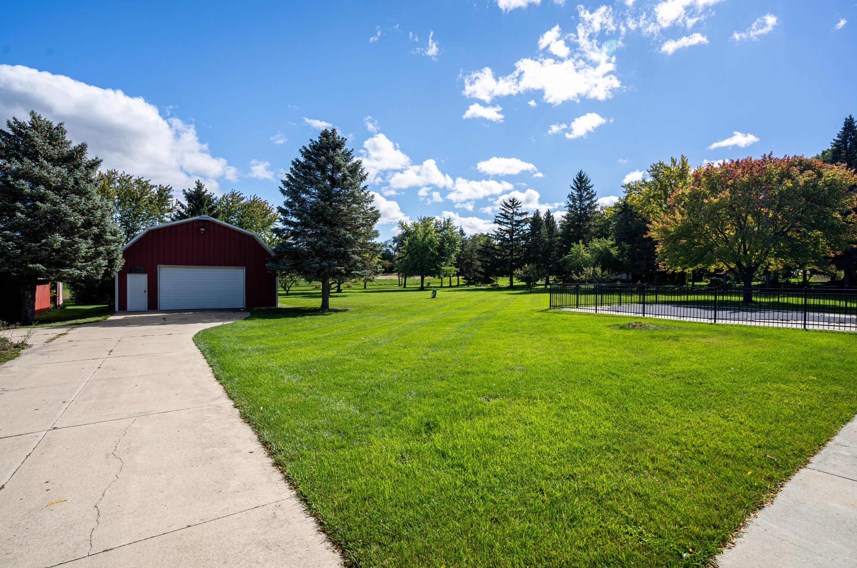 1845 Fancher Rd, Racine, WI 53406-2415
