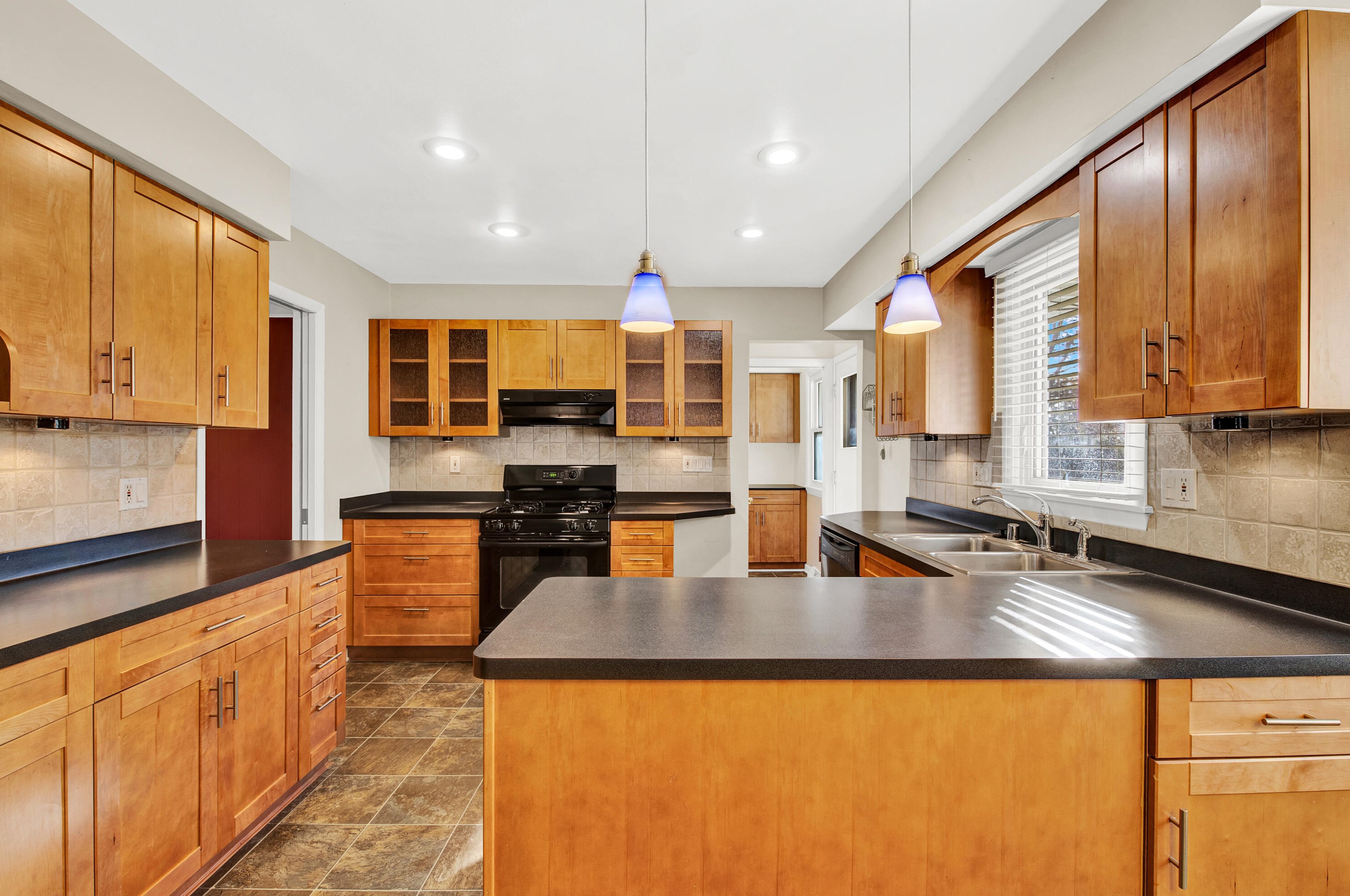 12835 Wembley Rd, Brookfield, WI 53005-3852