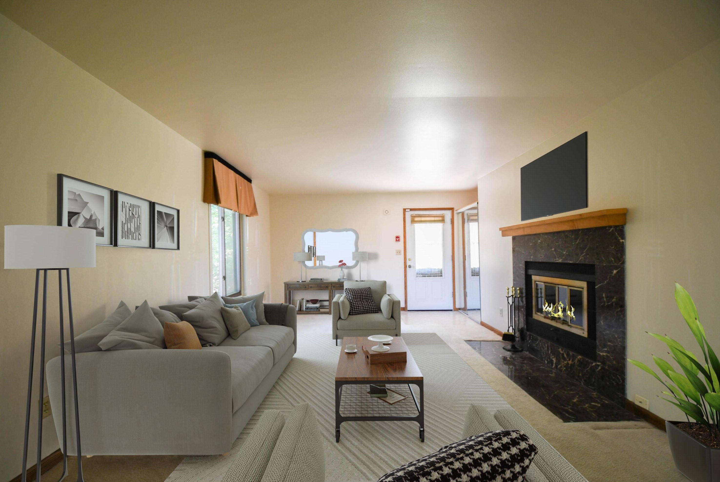 1356 Greenhedge Rd, Pewaukee, WI 53072-3853