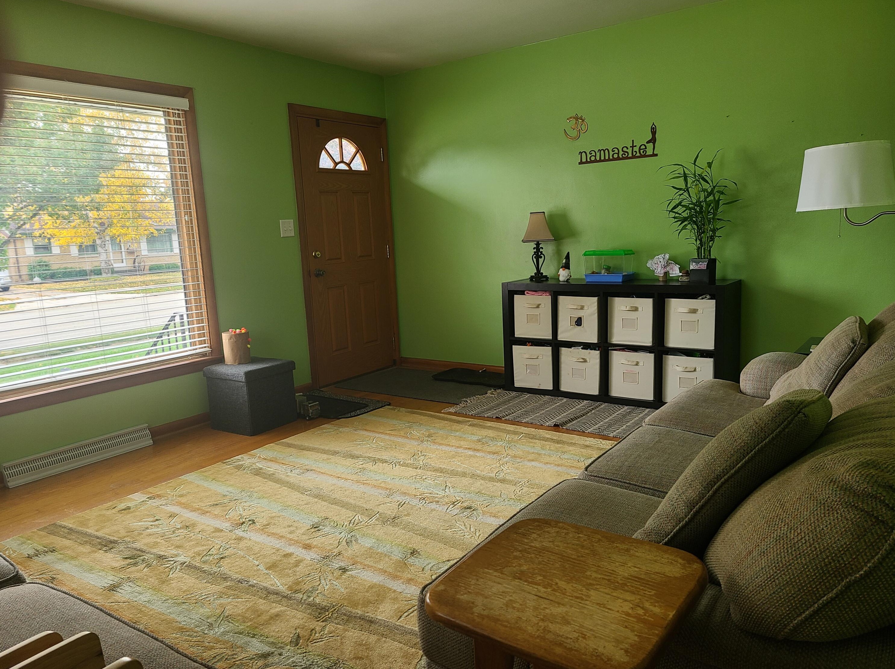 939 4th Ave, Grafton, WI 53024-1309