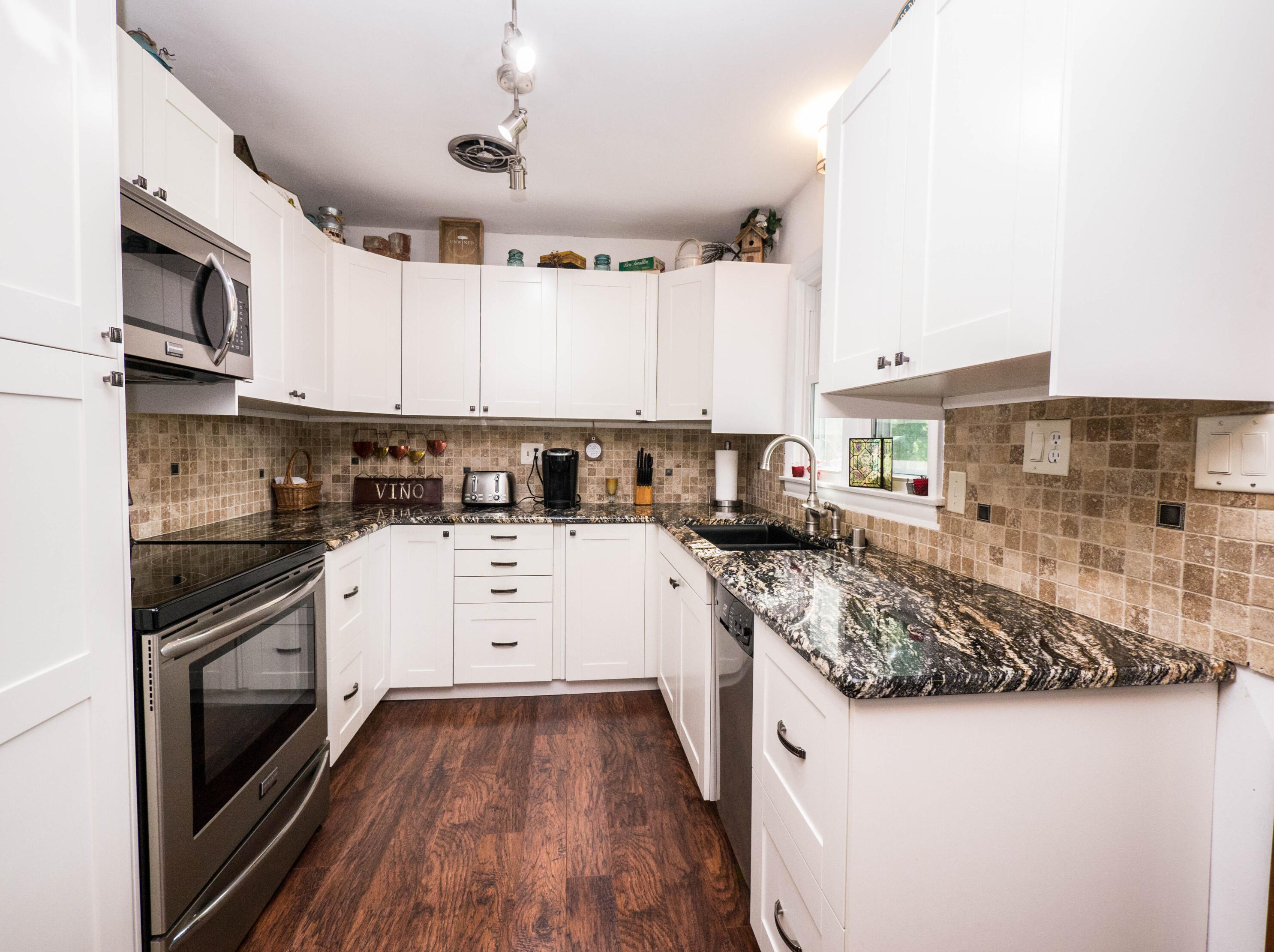 265 Rogers St, Hartford, WI 53027-1706