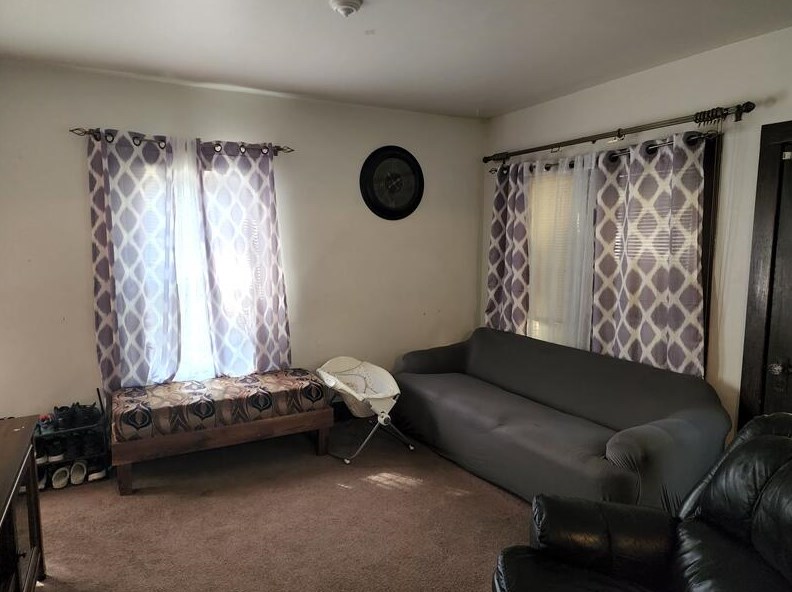 1715 Niagara Ave, Sheboygan, WI 53081-3841