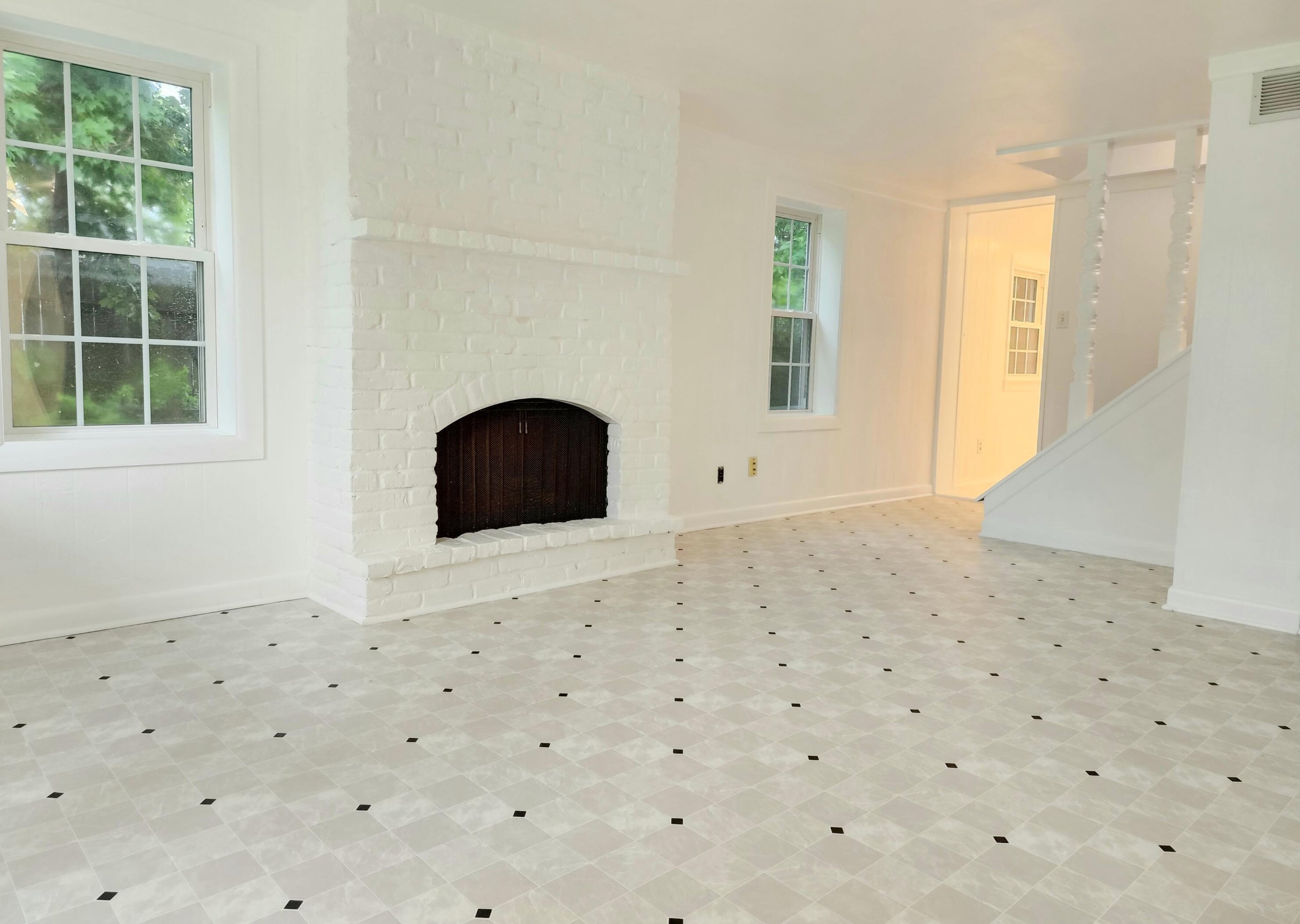 705 Nicholson Ave, South Milwaukee WI  53172-1446 exterior