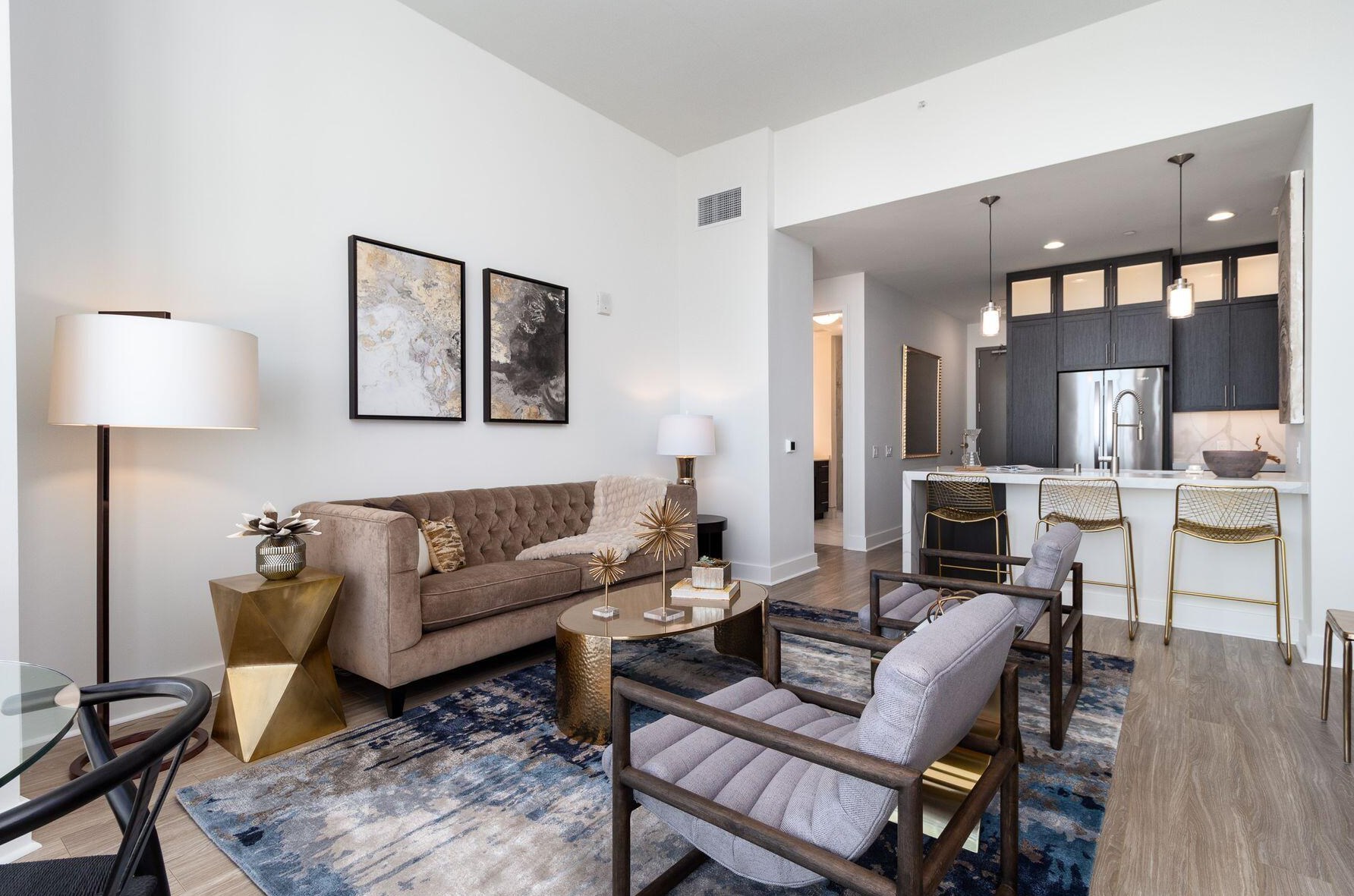 777 N Van Buren St #3305, Milwaukee, WI 53202