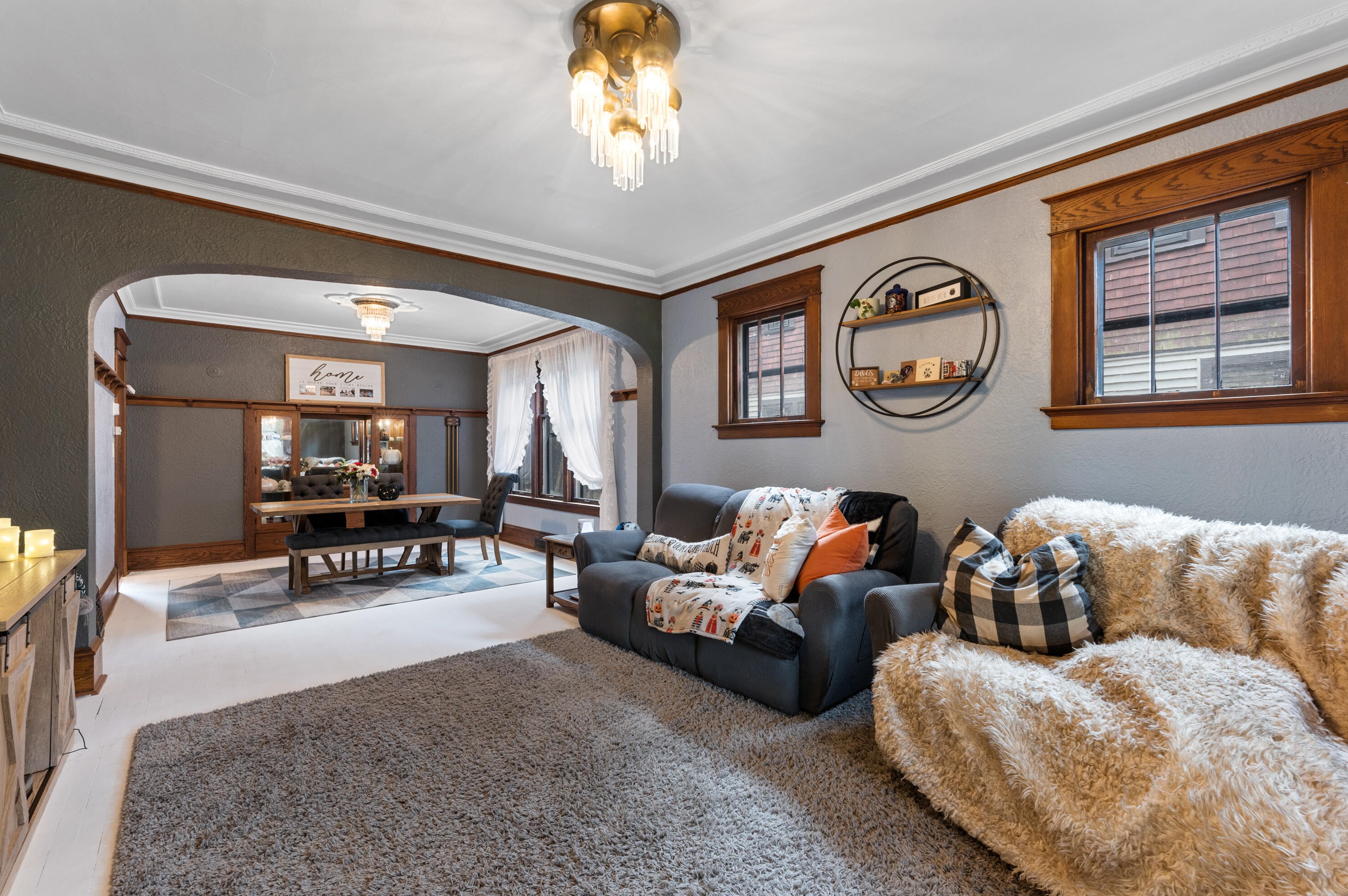 2007 9th St, Sheboygan, WI 53081-2613