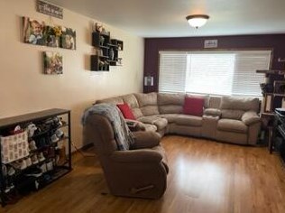 10278 W Whitnall Edge Circle #101, Hales Corners, WI 53132