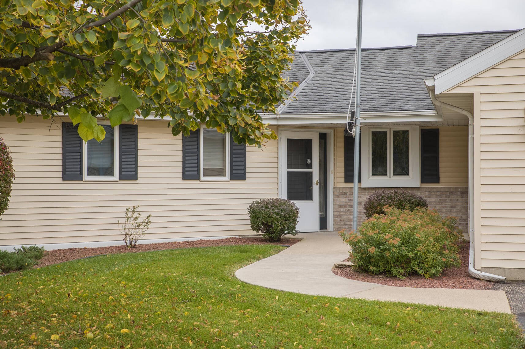 613 Shah Ave, Fort Atkinson, WI 53538-3114