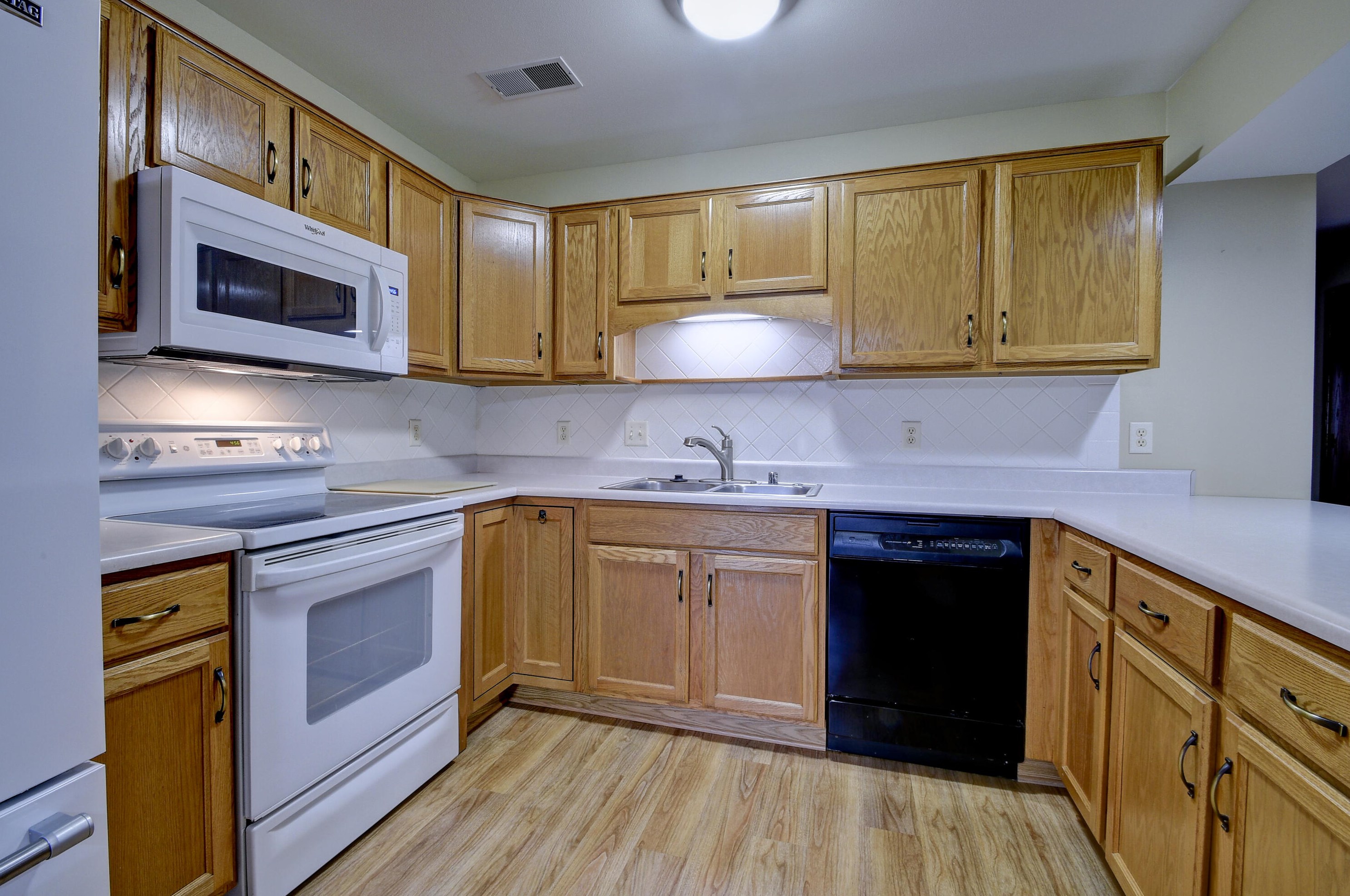 828 Church St #3, Allenton, WI 53002