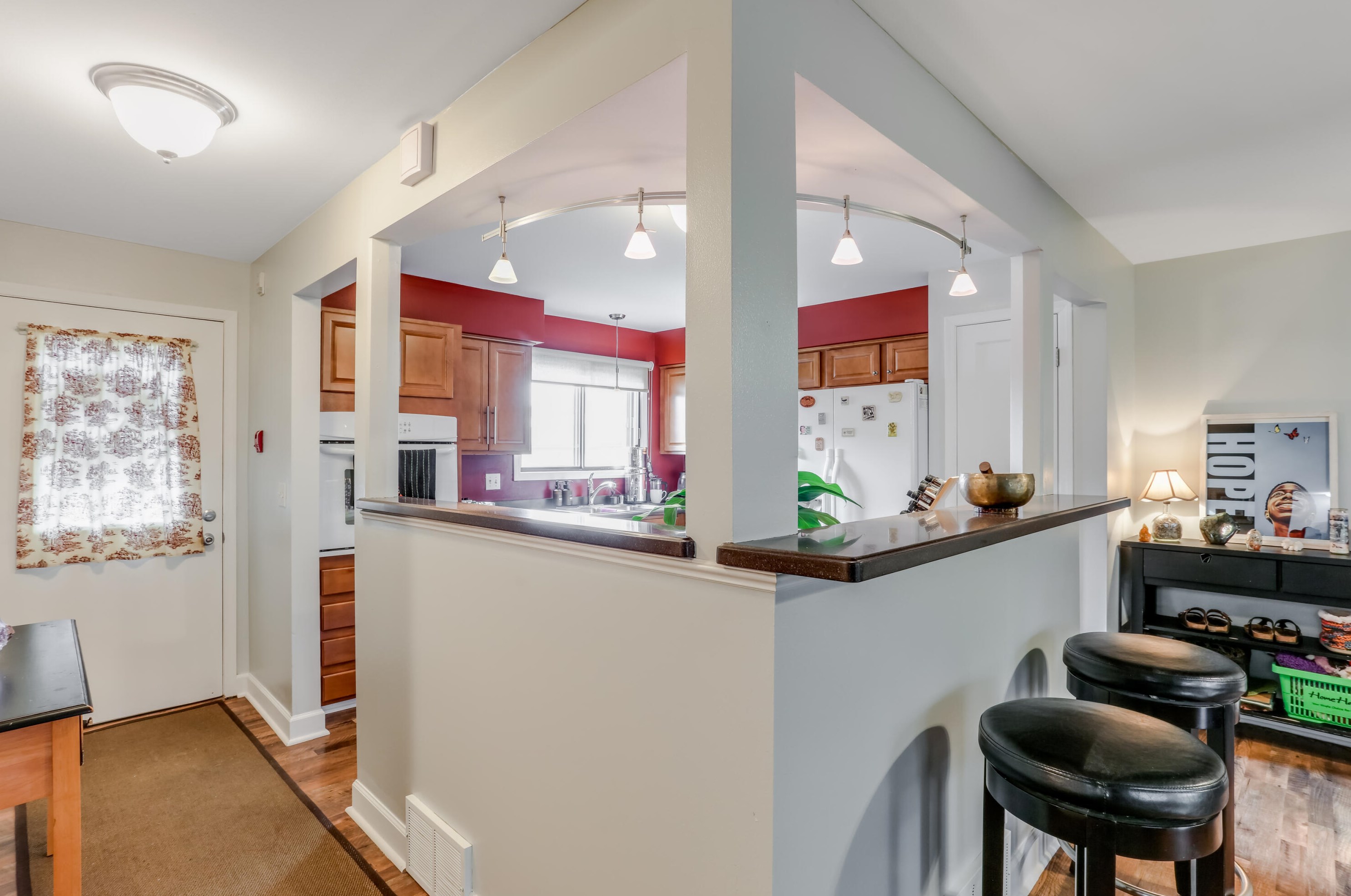 5745 Cambridge Ln, Racine, WI 53406-2837