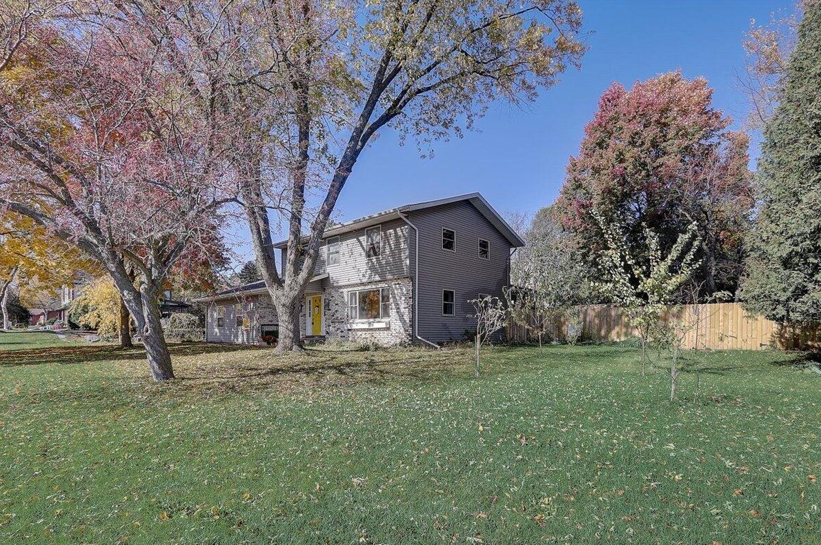 3442 Freedom Ln, Madison, WI 53718-6602