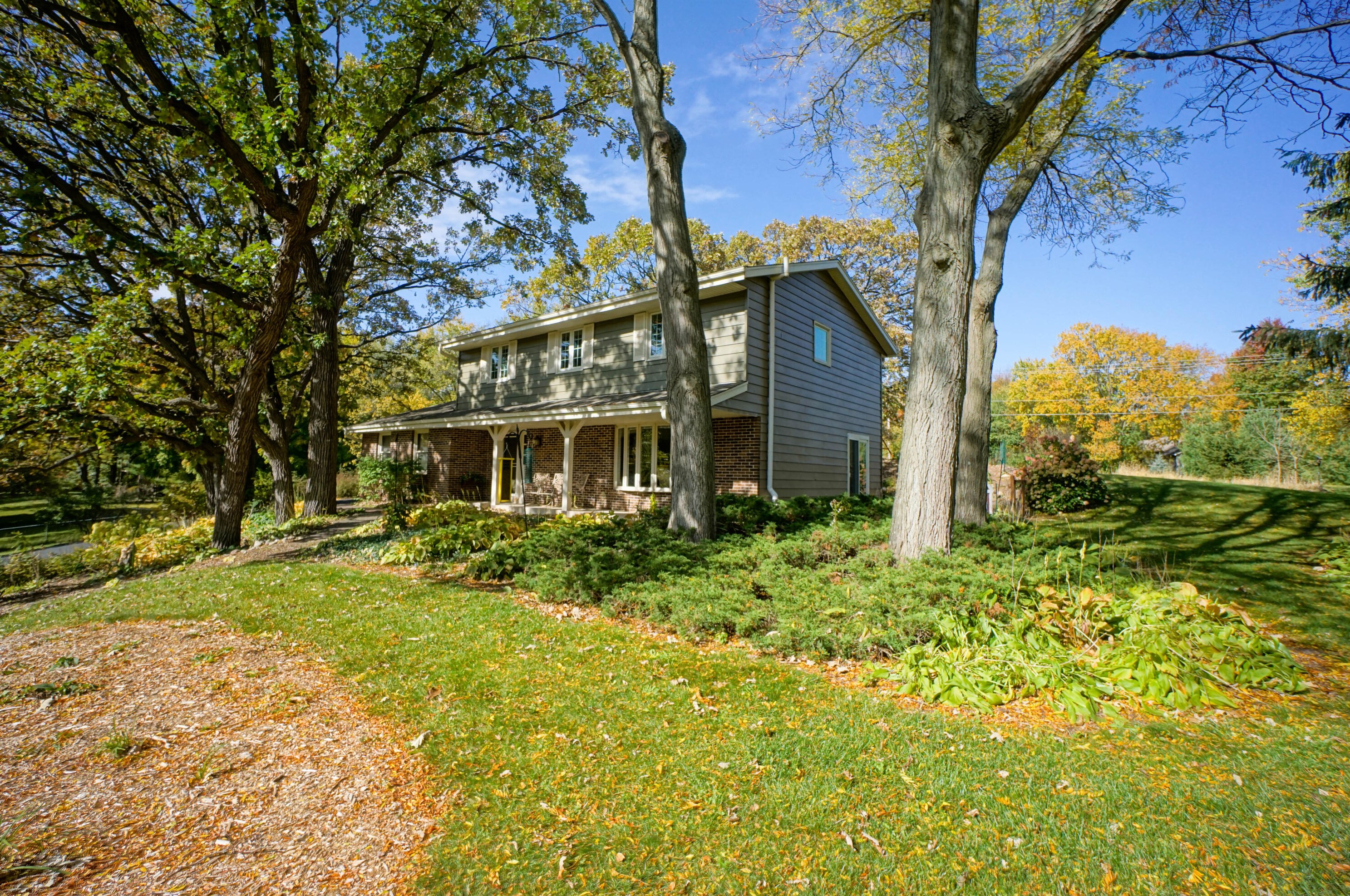 614 Wakefield Downs, Wales, WI 53183