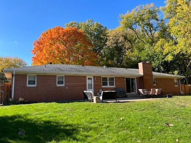 3323 Green Meadows Ln, Racine WI  53405-4706 exterior