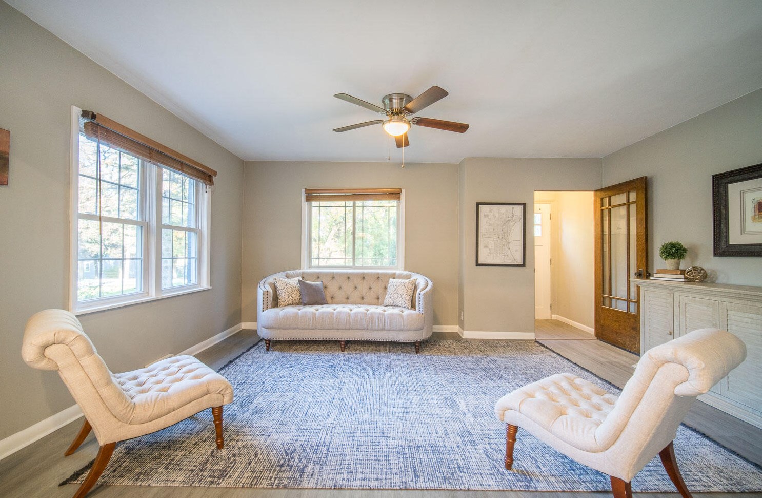 215 Bobolink Dr, Brookfield WI  53005-8033 exterior