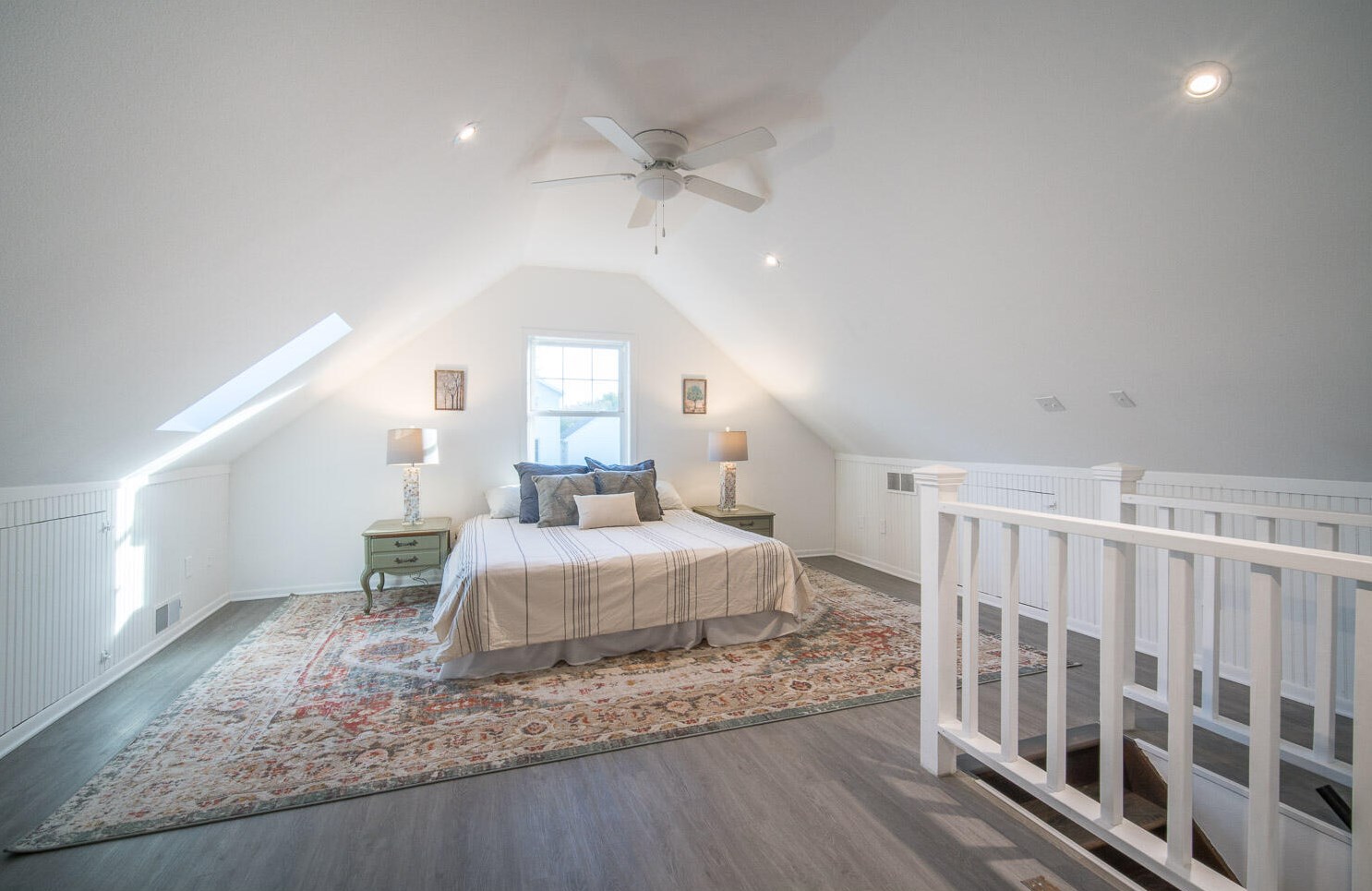 215 Bobolink Dr, Brookfield WI  53005-8033 exterior