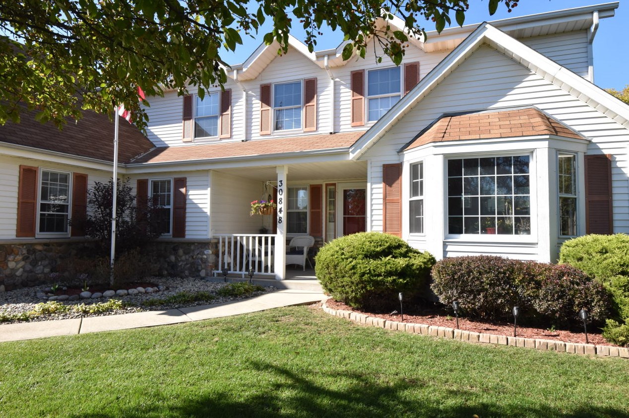 30848 Parkview Rd, Waterford, WI 53185
