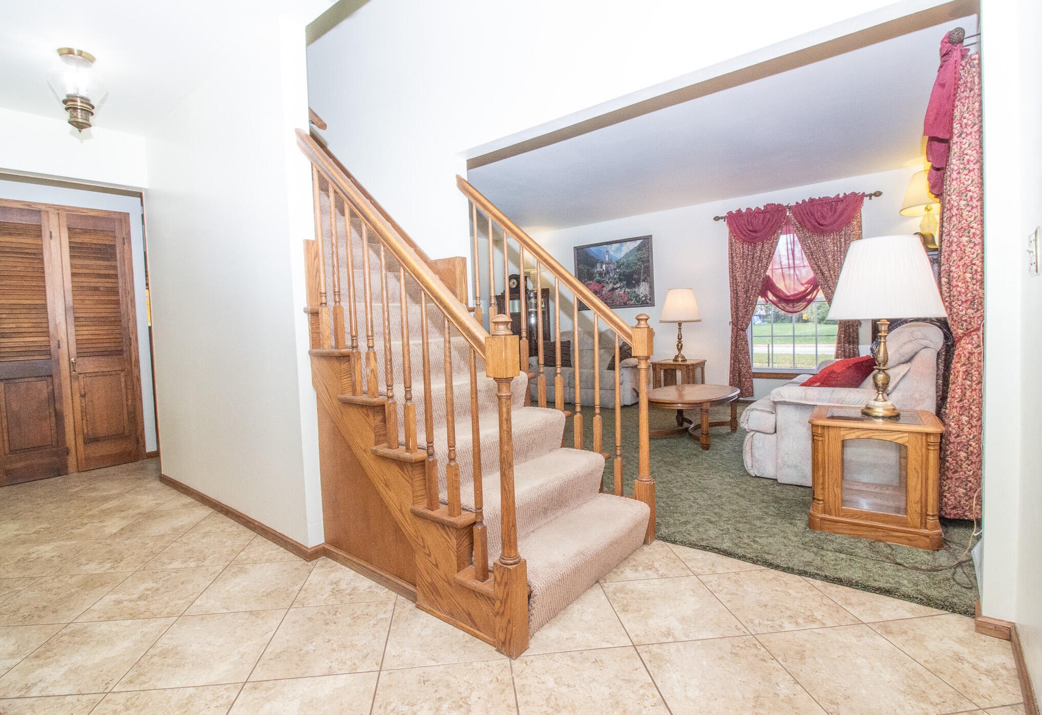 5755 Glen Haven Dr, Greendale, WI 53129