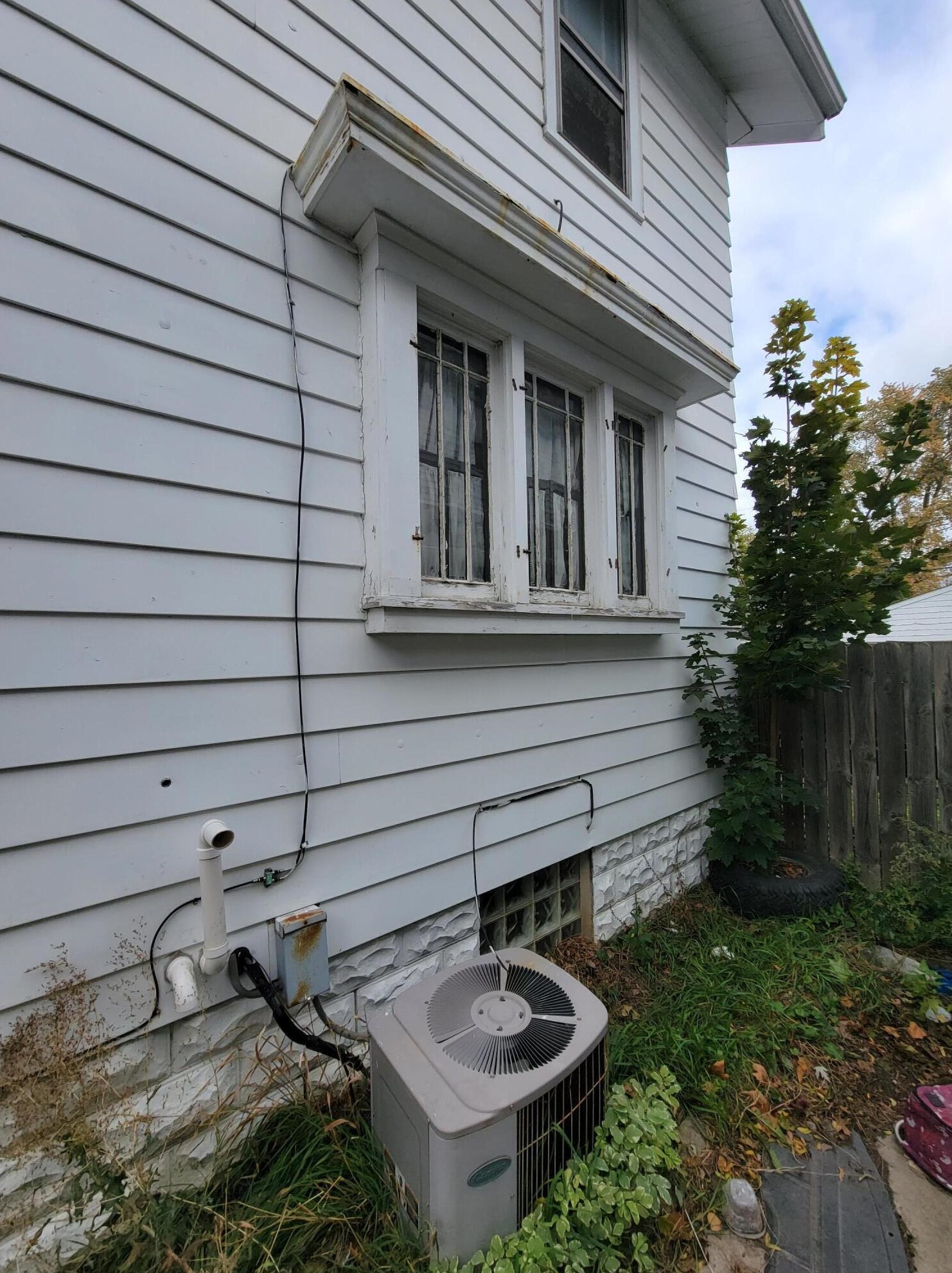 1021 Arthur Ave, Racine WI  53405-2403 exterior