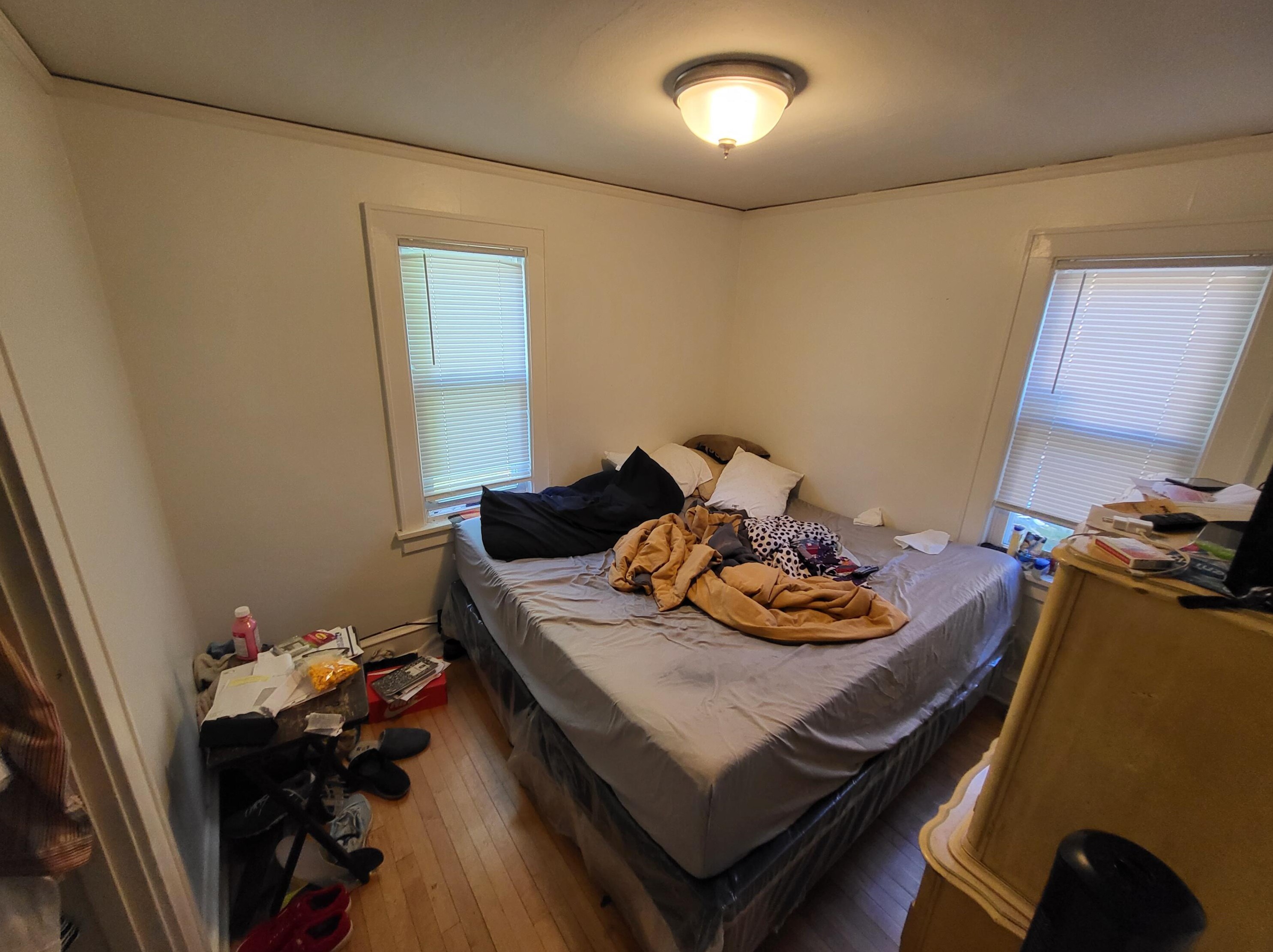 4651 48, Milwaukee WI 53220-4113 exterior