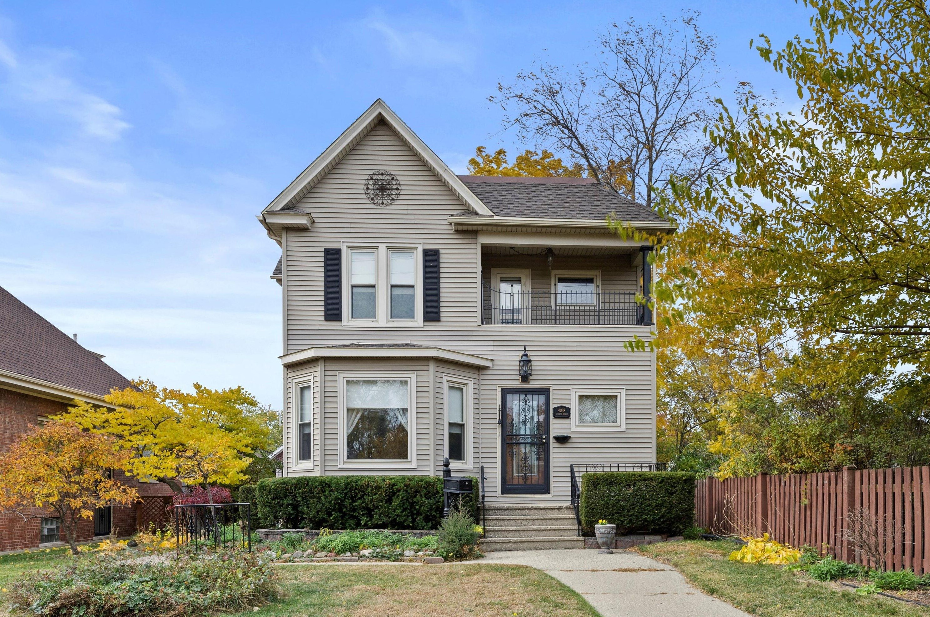 4038 7th Ave, Kenosha, WI 53140