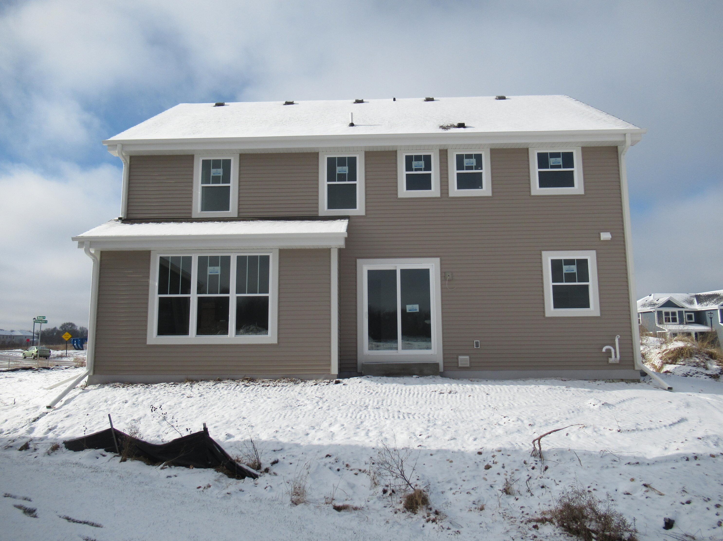 461 Reeds Dr, West Bend, WI 53095