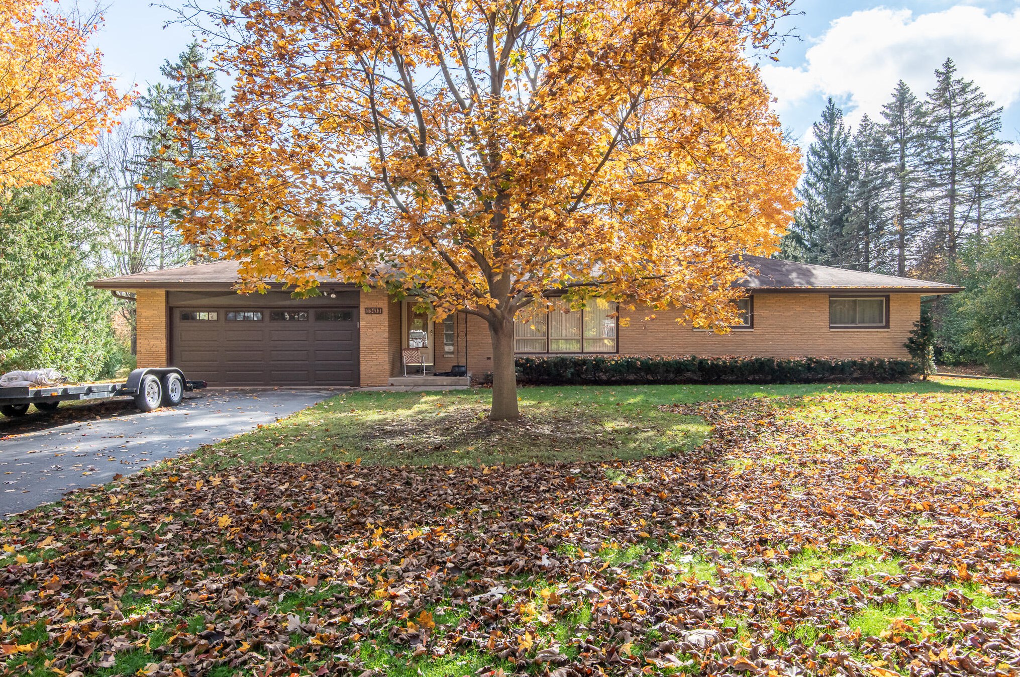 13413 W Forest Dr, Waukesha, WI 53151