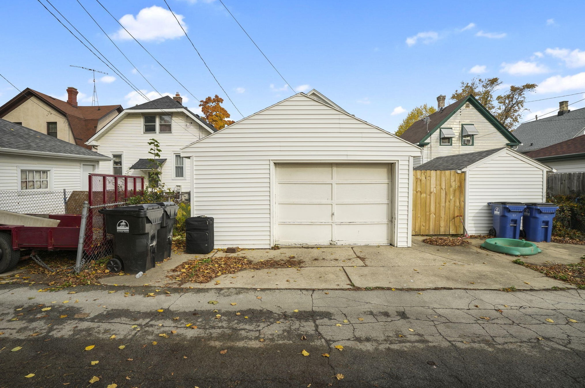 2423 Carmel Ave, Racine WI  53405-2507 exterior