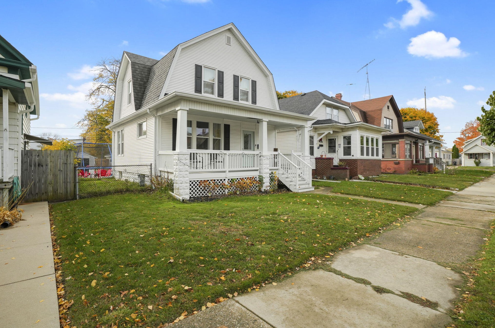 2423 Carmel Ave, Racine WI  53405-2507 exterior