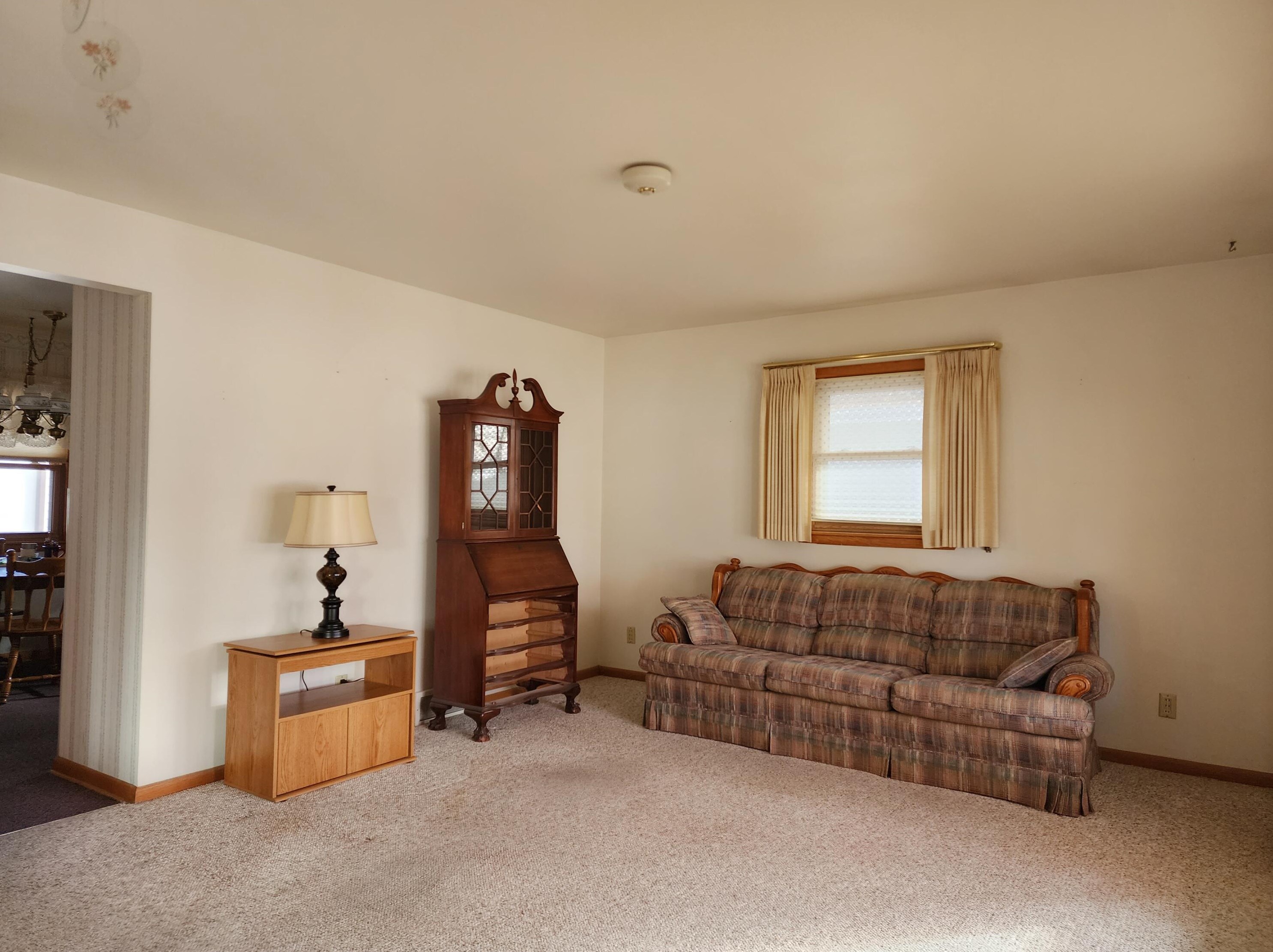 3011 18th St, Sheboygan, WI 53081-6646
