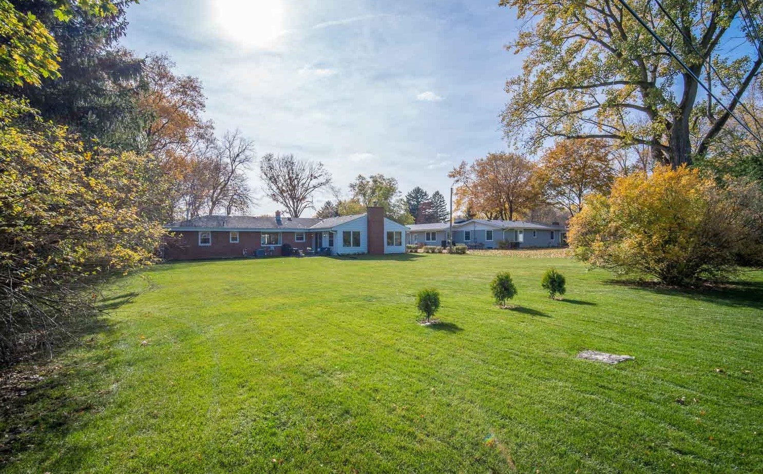 11718 Denis Ave, Hales Corners, WI 53130-1724