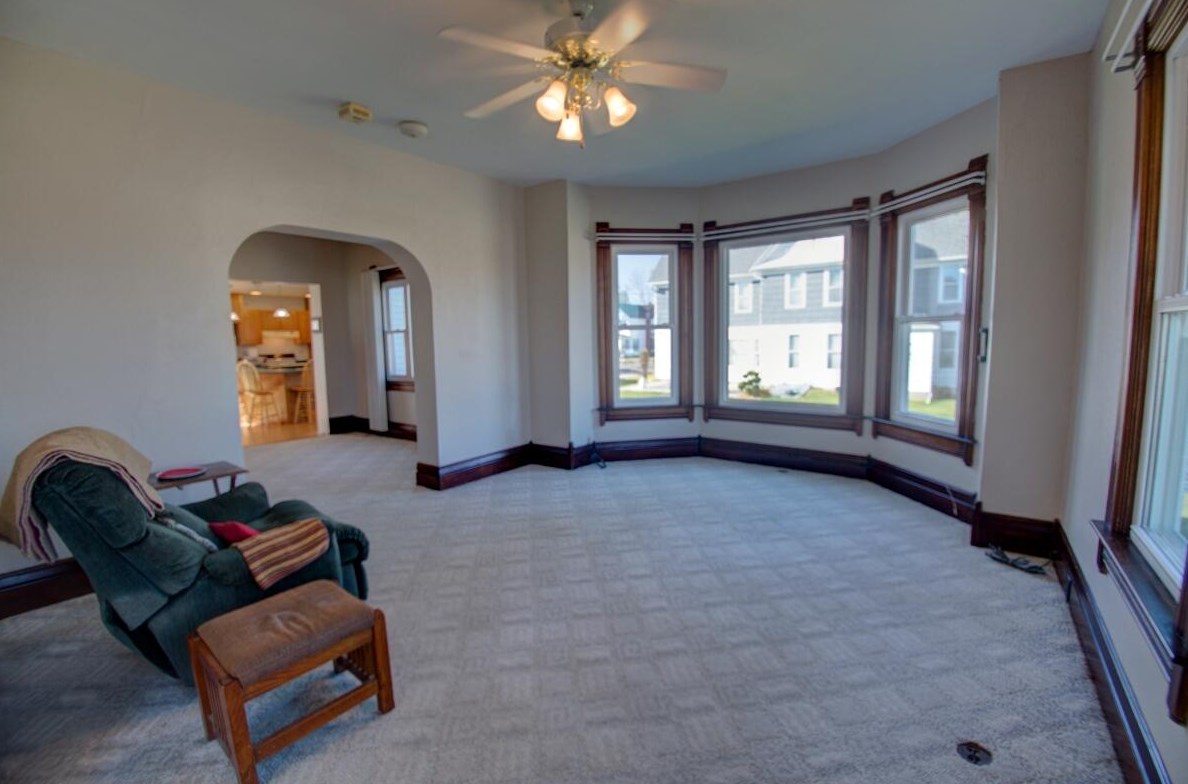 1509 Cardinal St, Newburg Corners, WI 54614