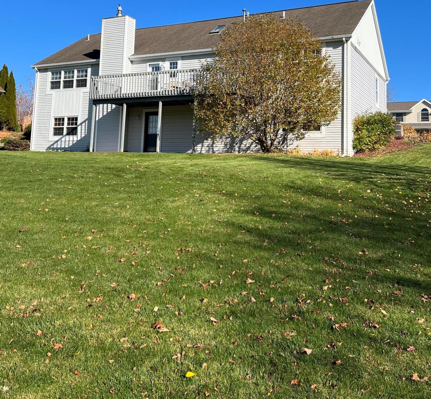 348 Bittersweet Ct, Plymouth, WI 53073