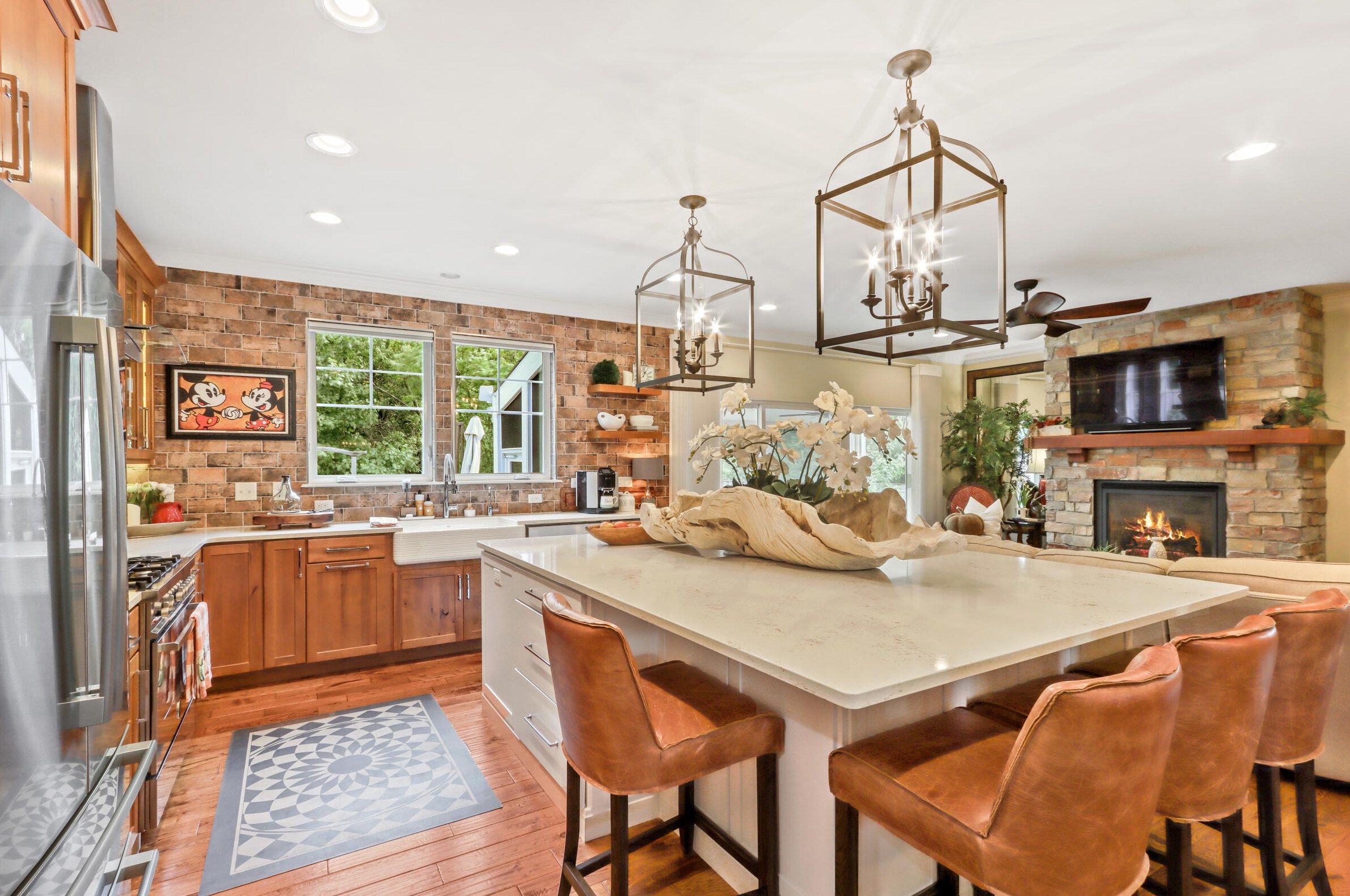 411 Manning Way, Lake Geneva, WI 53147