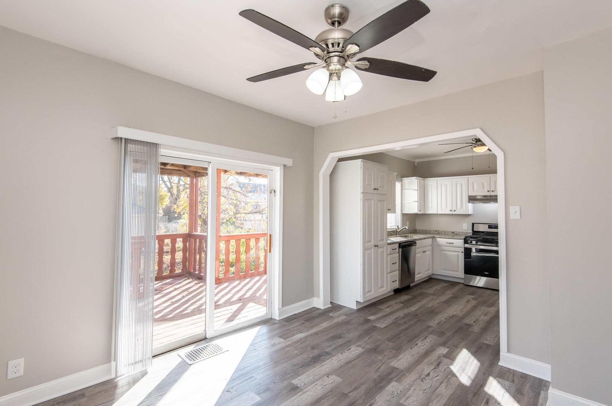 1701 Holmes Ave, Racine WI  53405-3546 exterior
