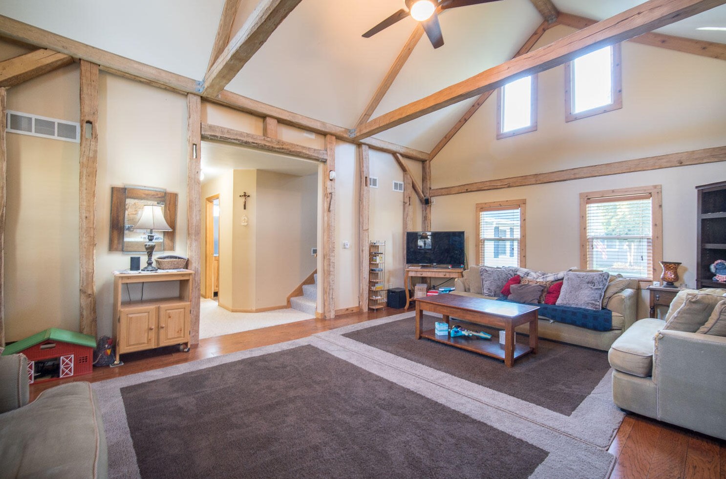 322 Main St, Pewaukee, WI 53072