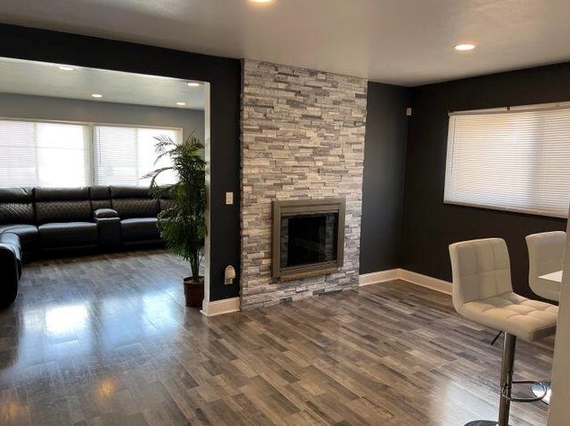 1347 Ohio St, Racine, WI 53405-2711