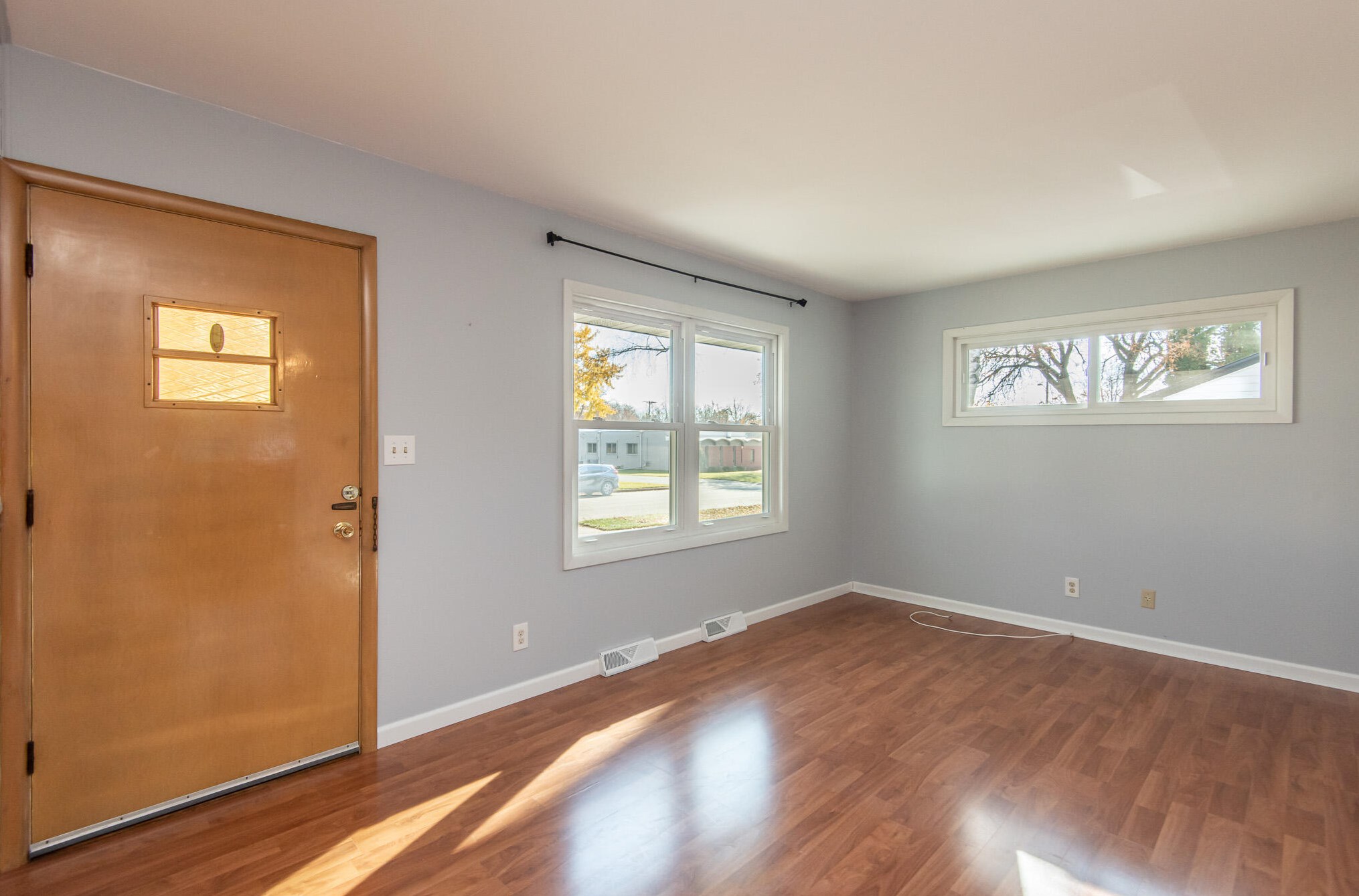 757 10th Ave, Grafton, WI 53024-1428