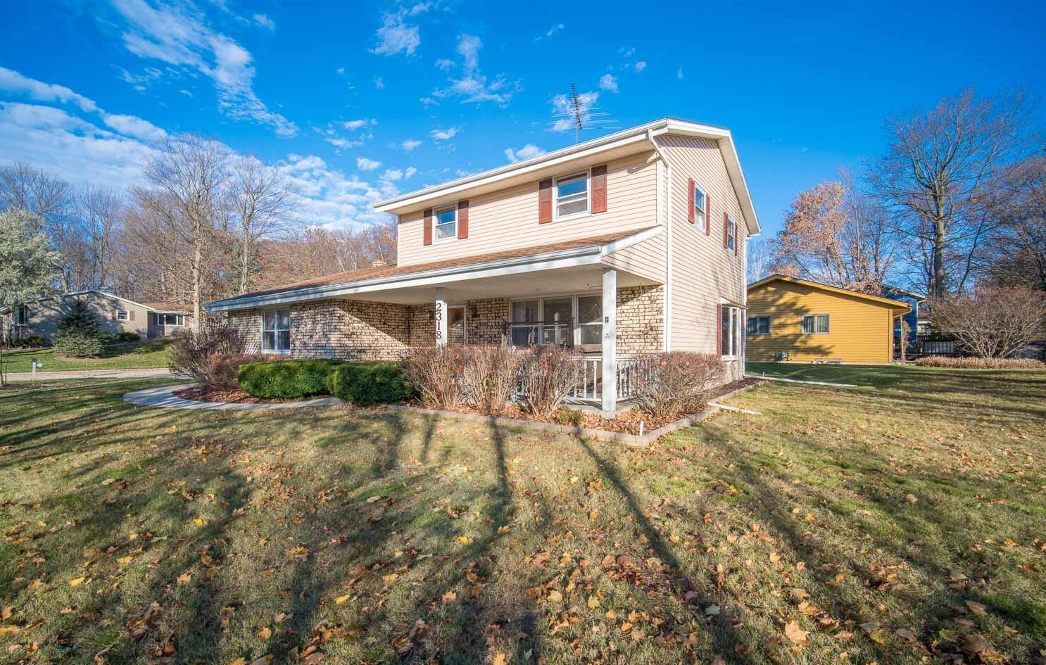 2318 Park Ave, West Bend, WI 53090